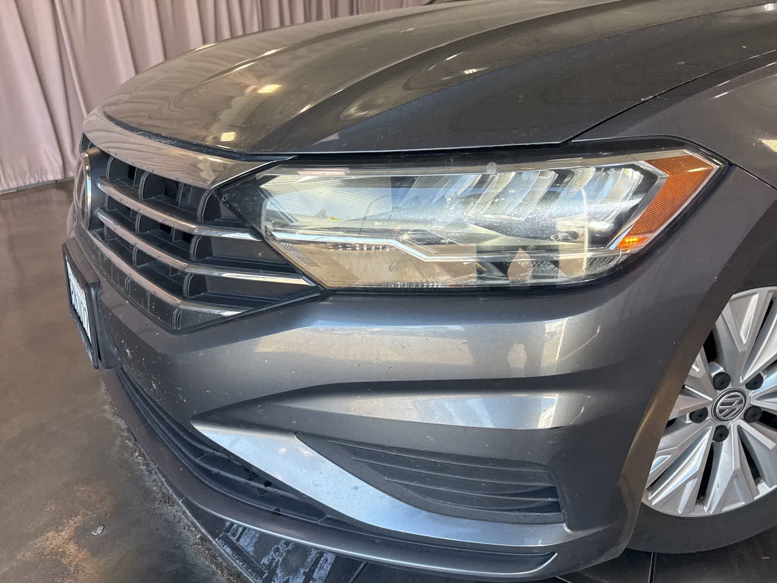 Thumbnail: 2019 Volkswagen Jetta - 7