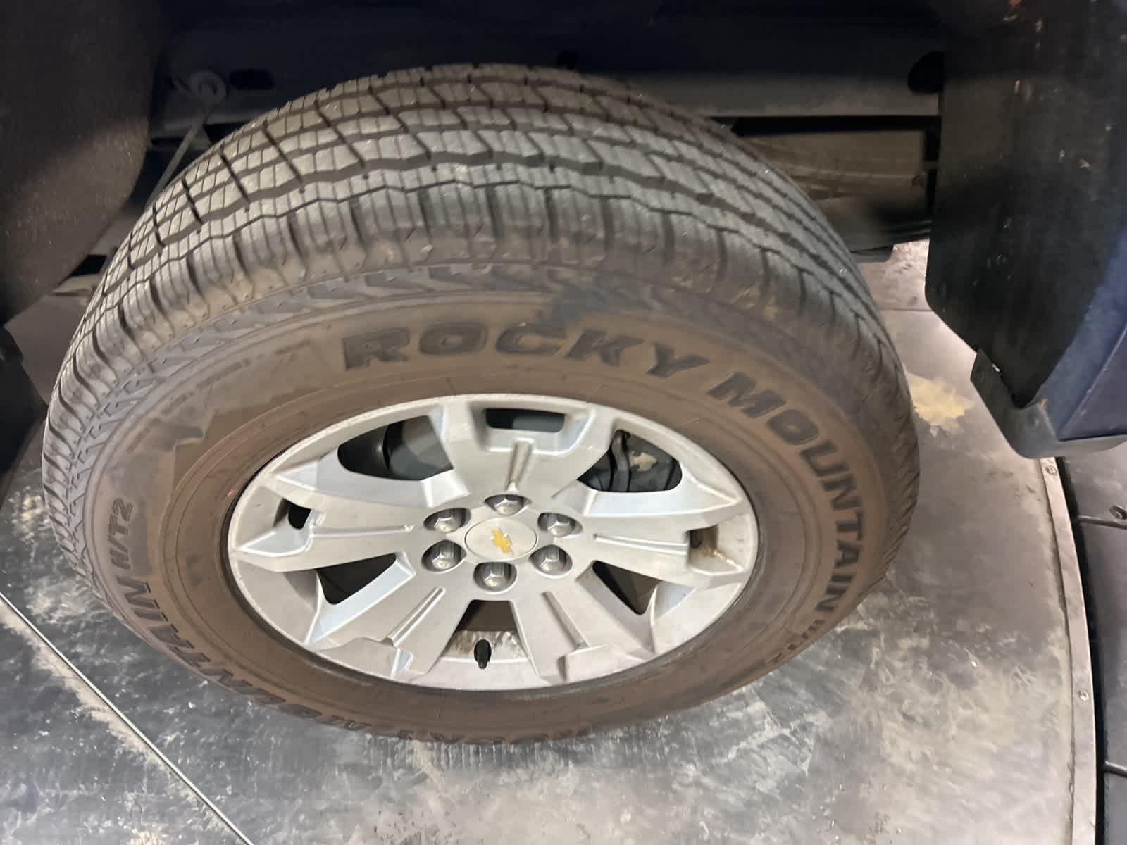 Thumbnail: 2016 Chevrolet Colorado - 16