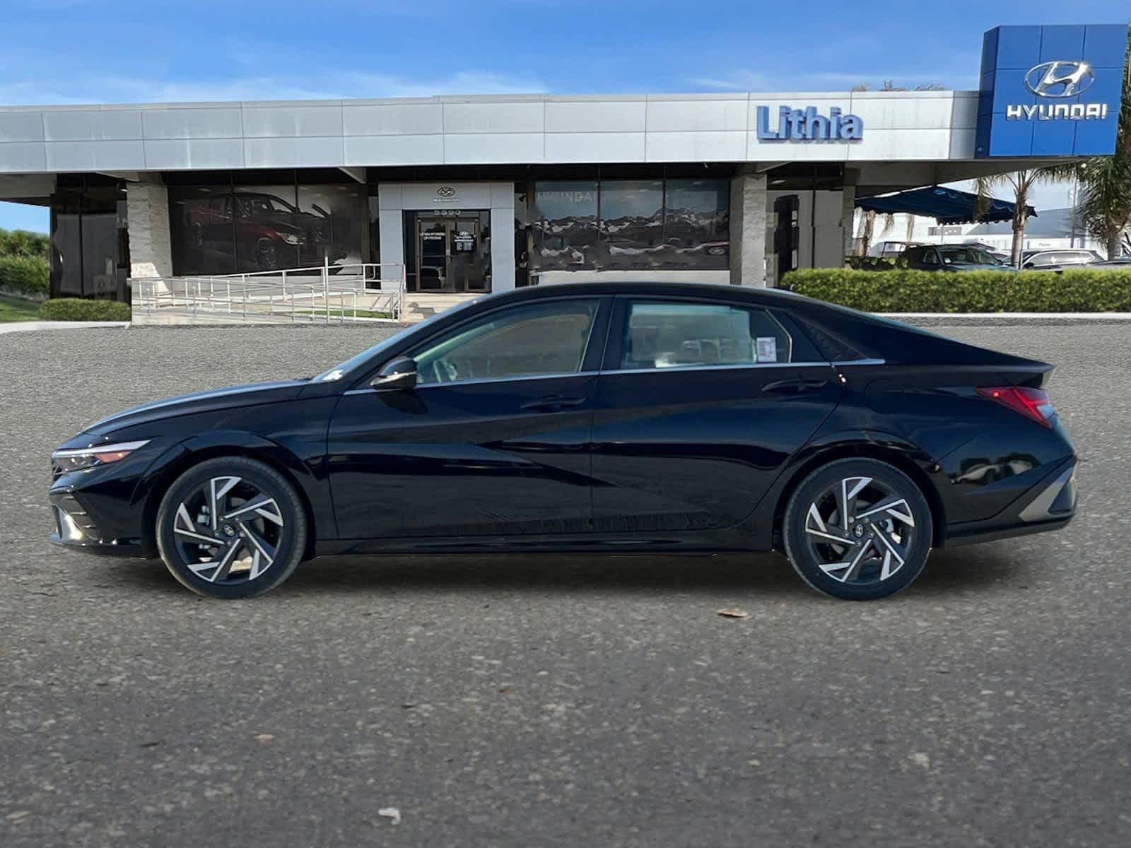 Thumbnail: 2025 Hyundai Elantra - 5