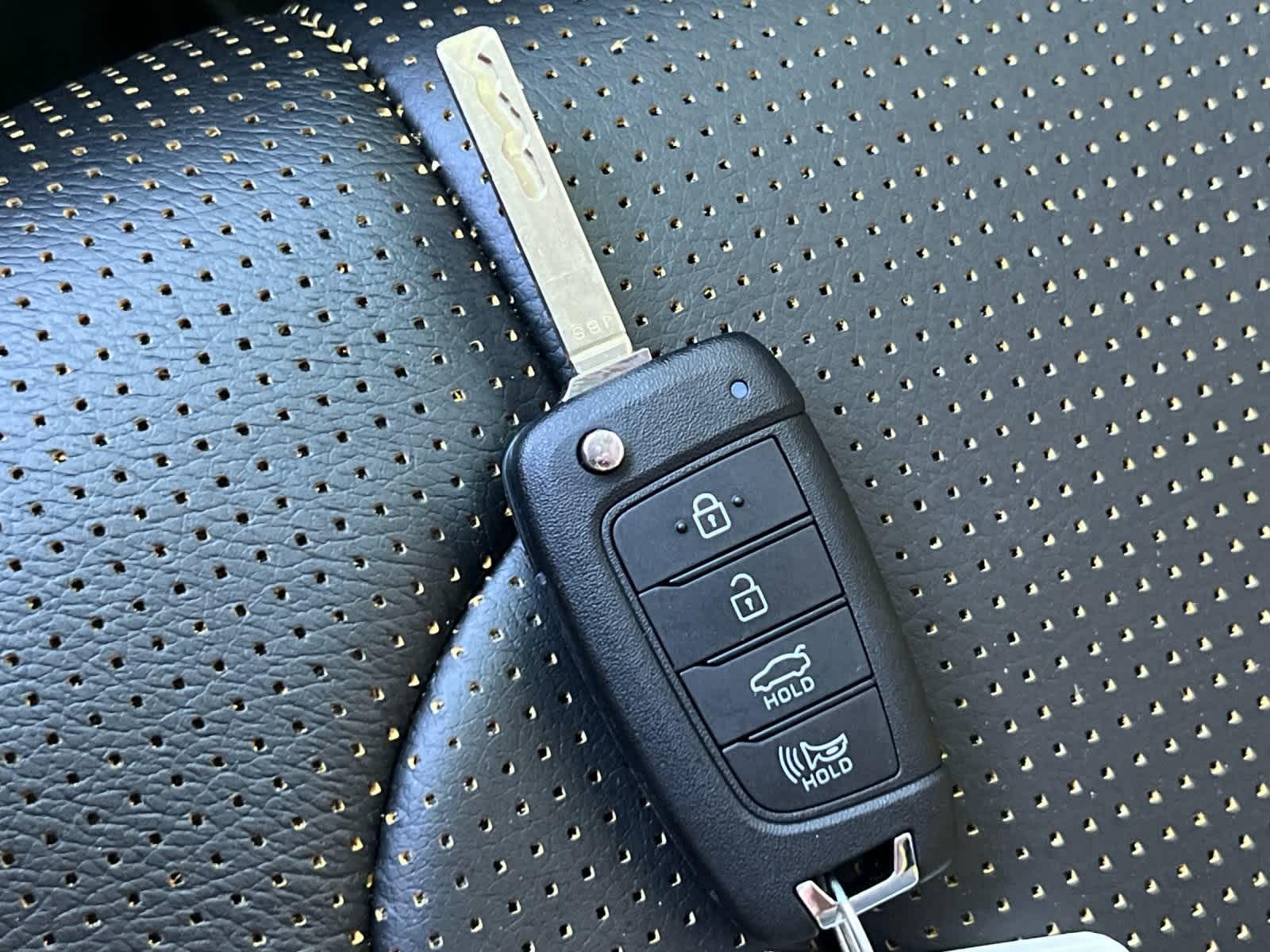 Thumbnail: 2025 Hyundai Elantra - 26