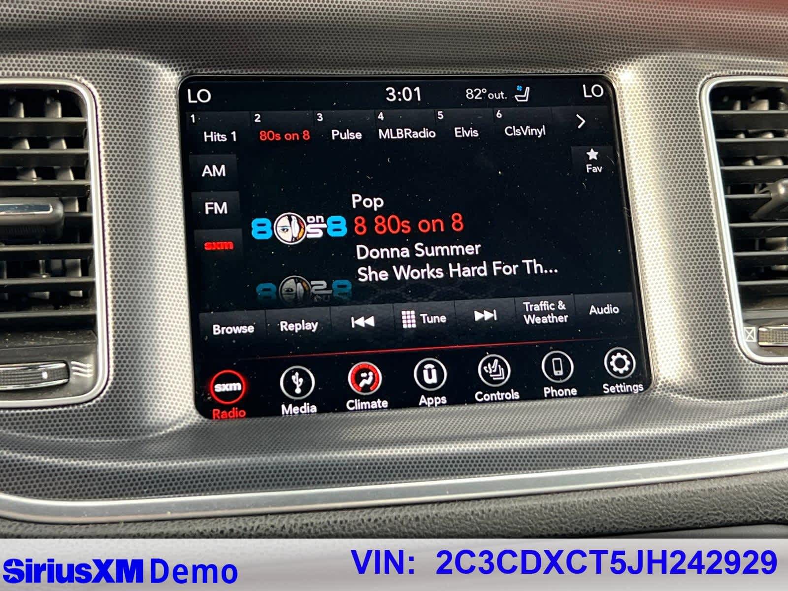 Thumbnail: 2018 Dodge Charger - 29