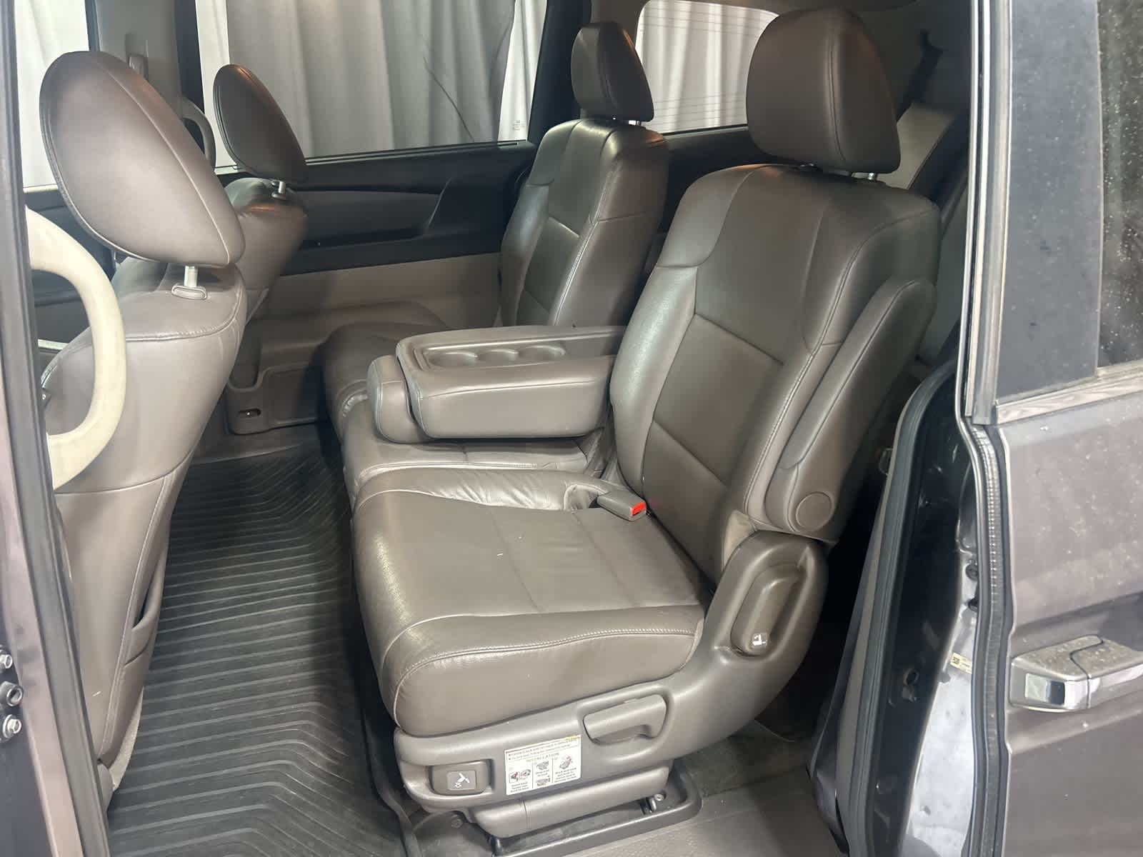 Thumbnail: 2016 Honda Odyssey - 17