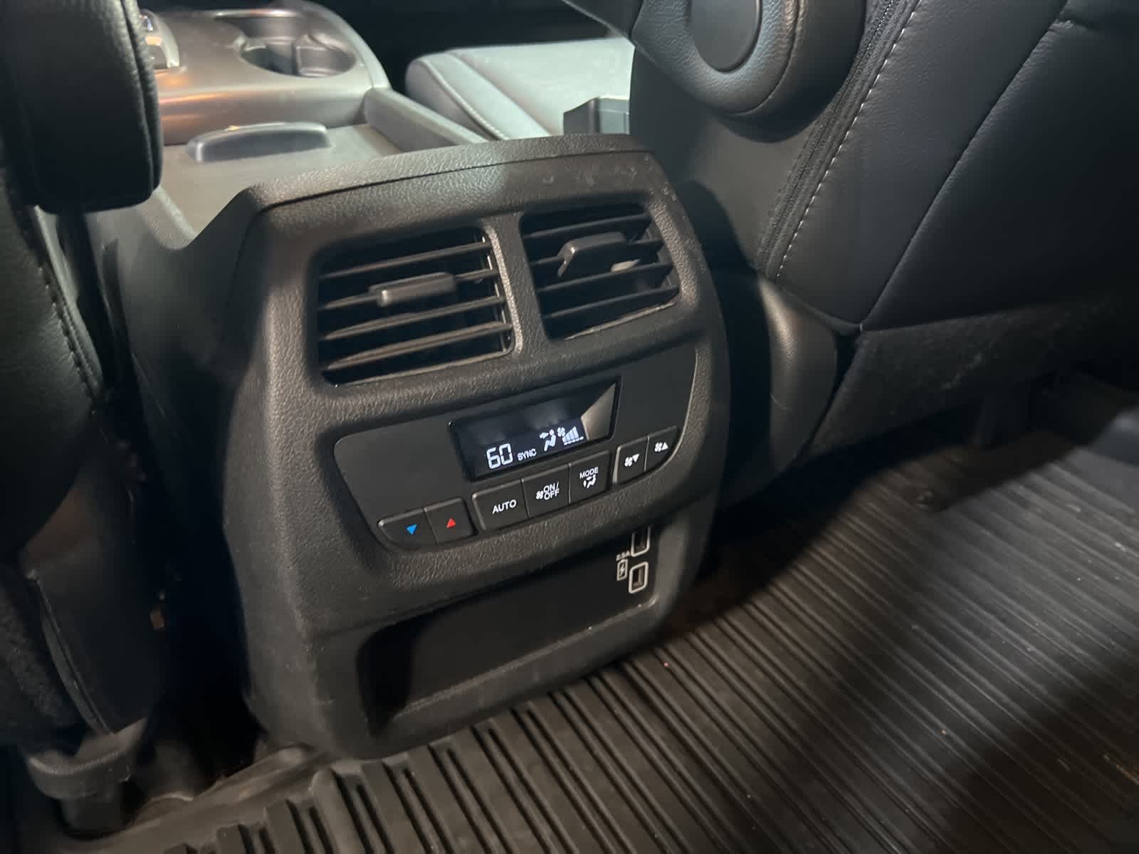 Thumbnail: 2021 Honda Pilot - 19