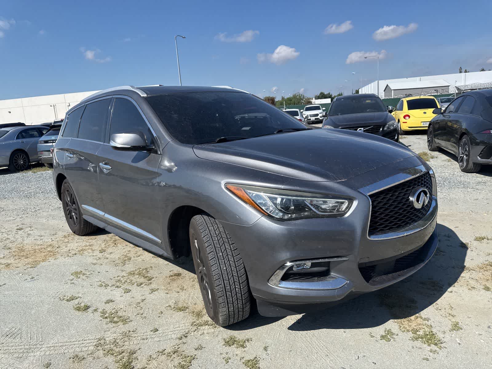 Thumbnail: 2019 INFINITI QX60 - 3