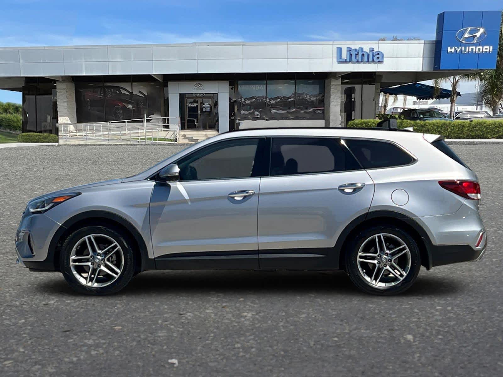 Thumbnail: 2017 Hyundai Santa Fe - 5