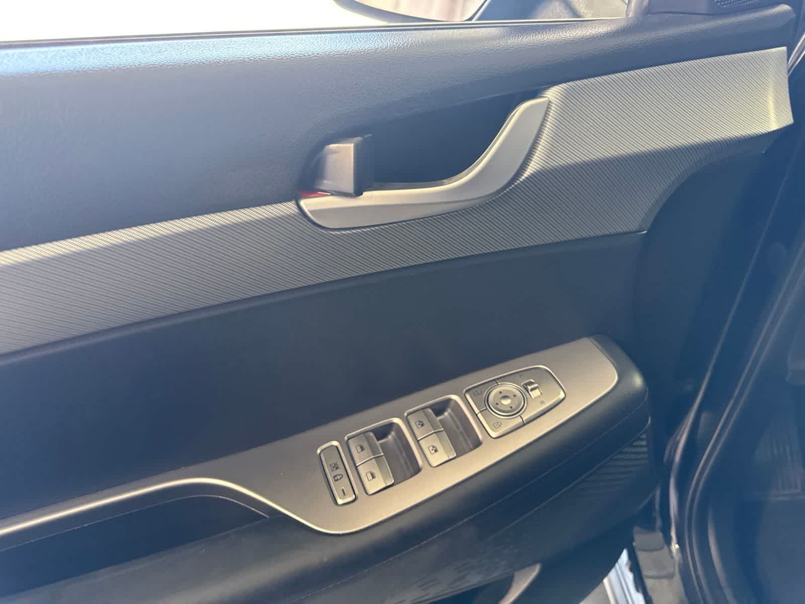 Thumbnail: 2025 Hyundai Palisade - 17