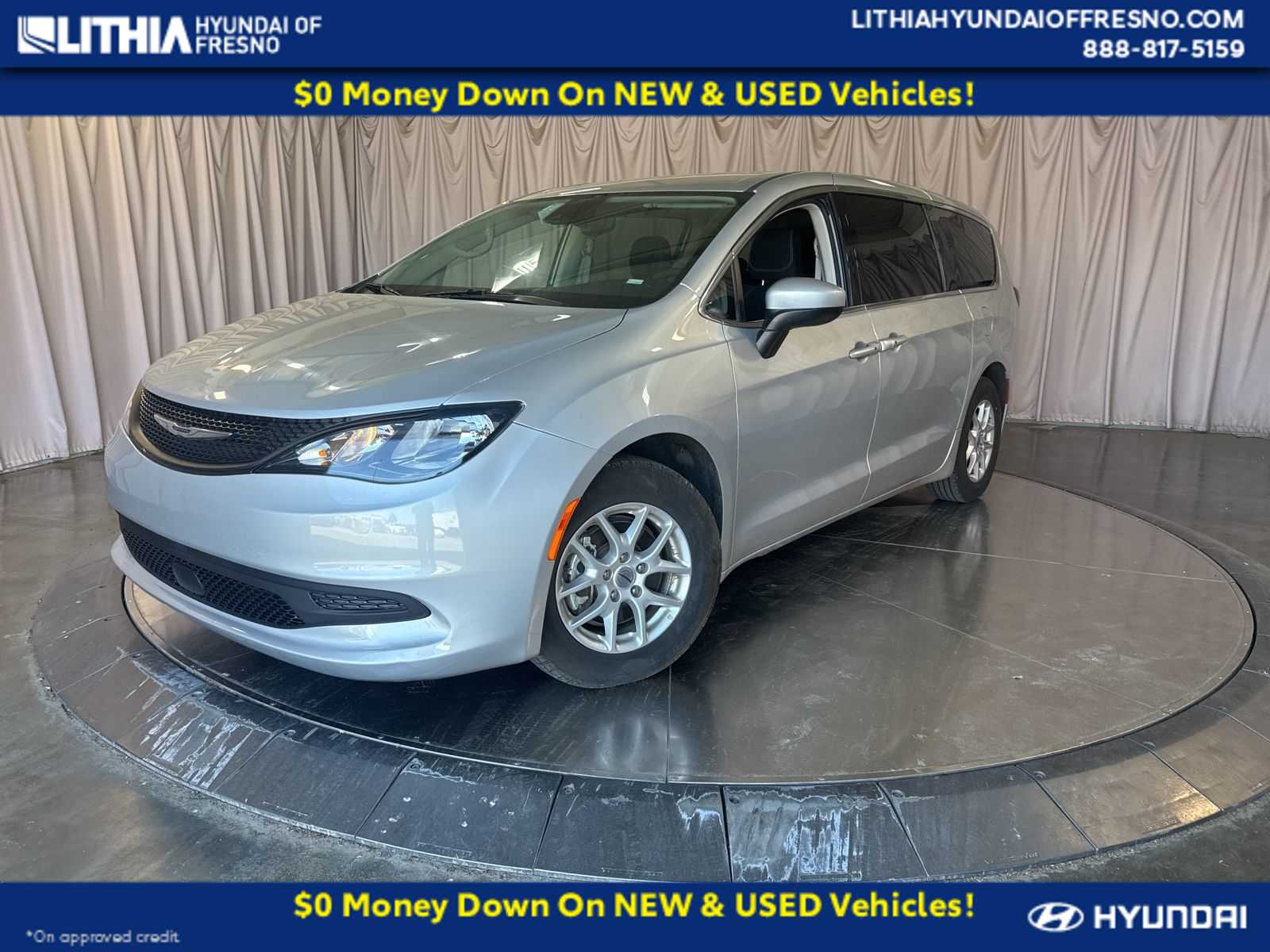 Thumbnail: 2023 Chrysler Voyager - 1