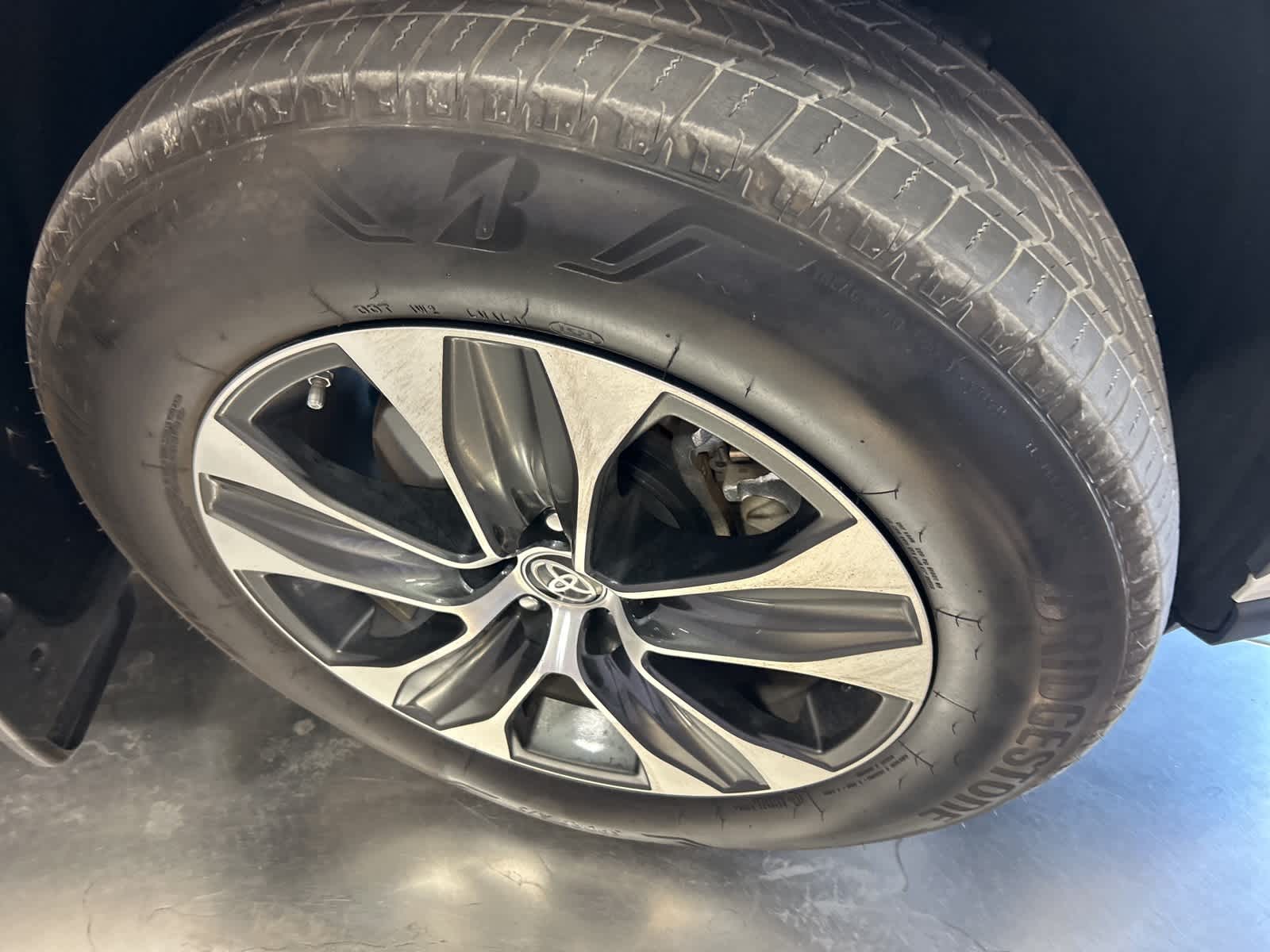 Thumbnail: 2021 Toyota Highlander - 5