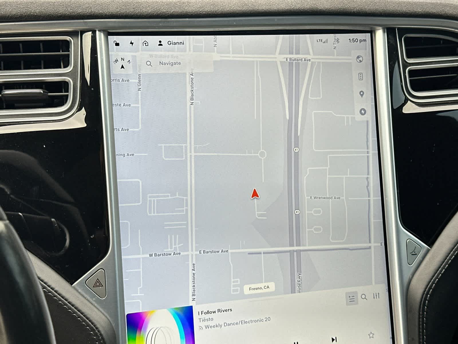 Thumbnail: 2016 Tesla Model S - 19