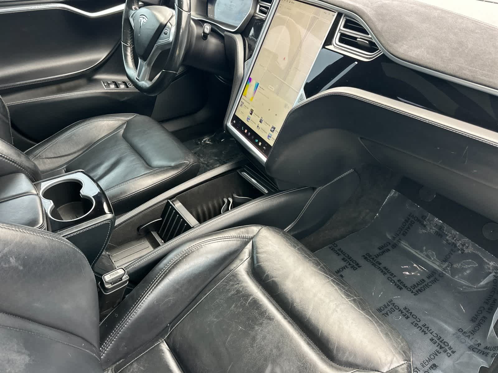 Thumbnail: 2016 Tesla Model S - 16