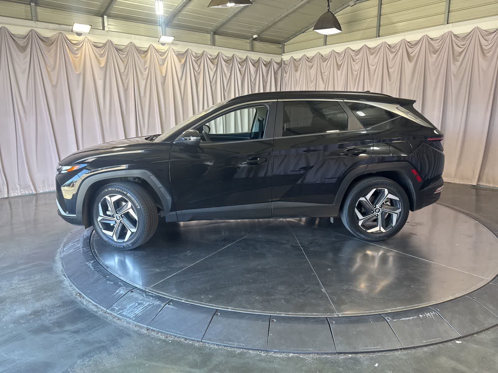 Thumbnail: 2022 Hyundai Tucson - 8