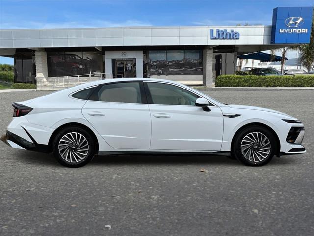 Thumbnail: 2025 Hyundai Sonata - 9