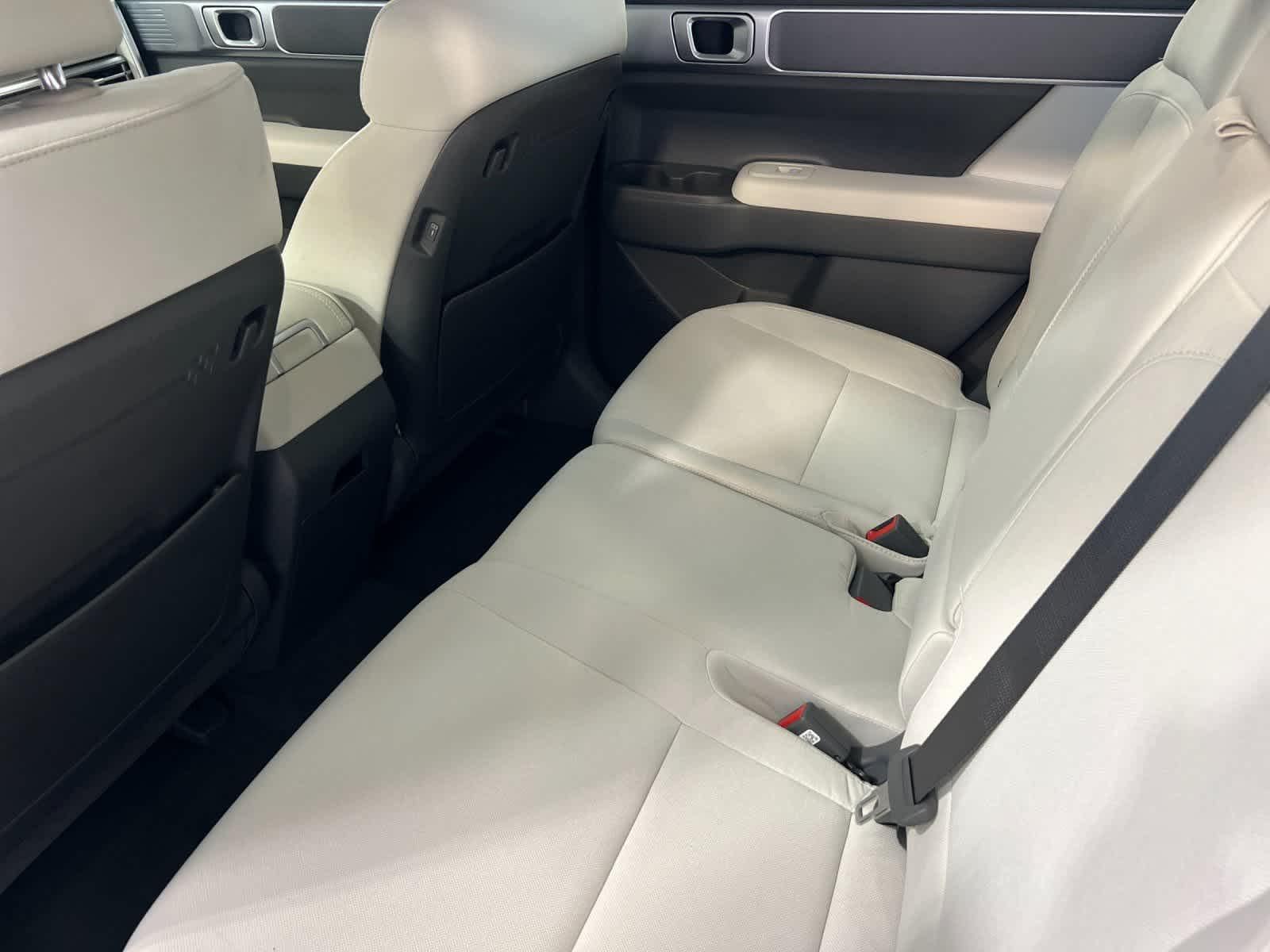 Thumbnail: 2026 Hyundai Santa Fe - 4