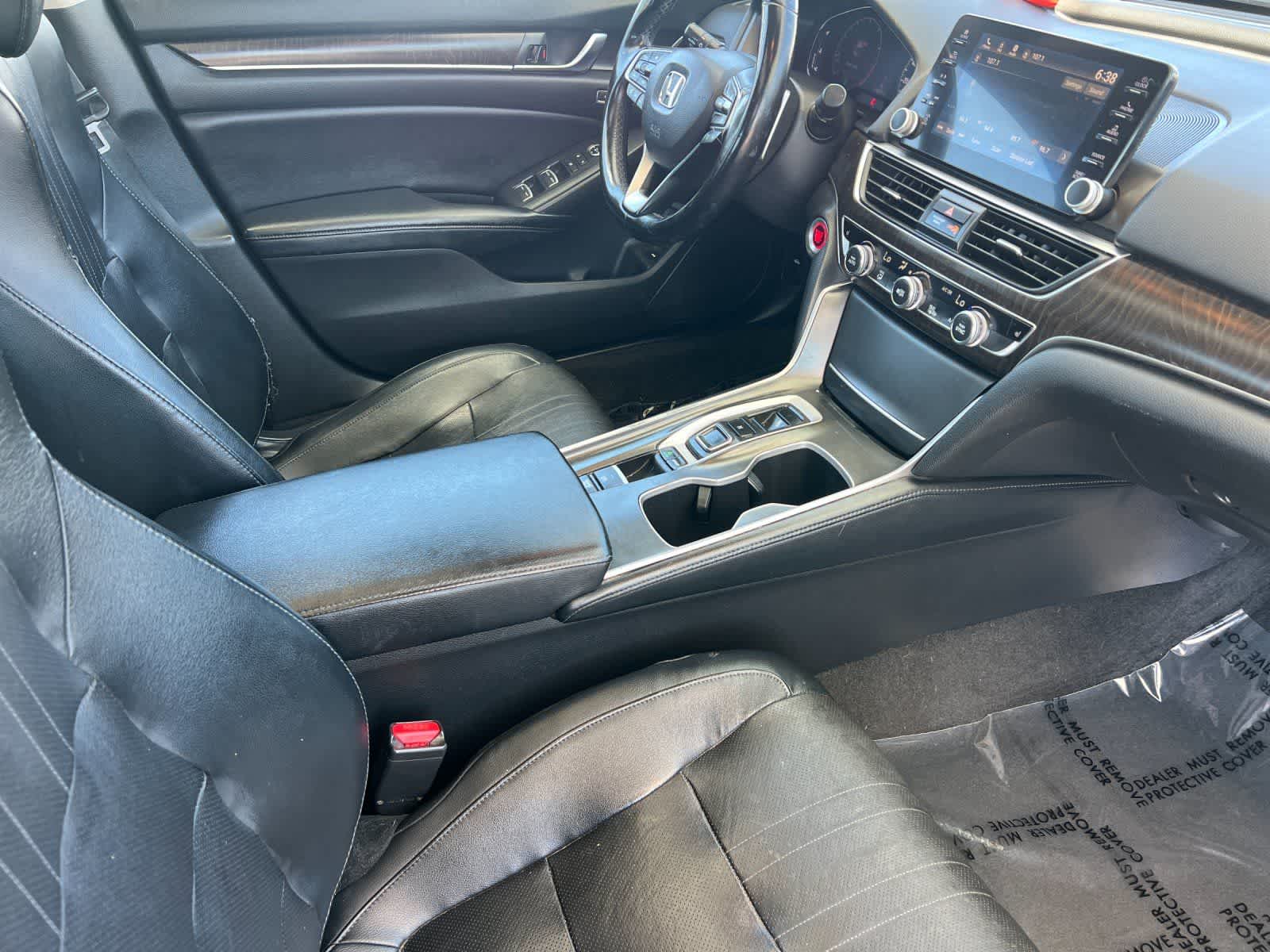 Thumbnail: 2018 Honda Accord - 16