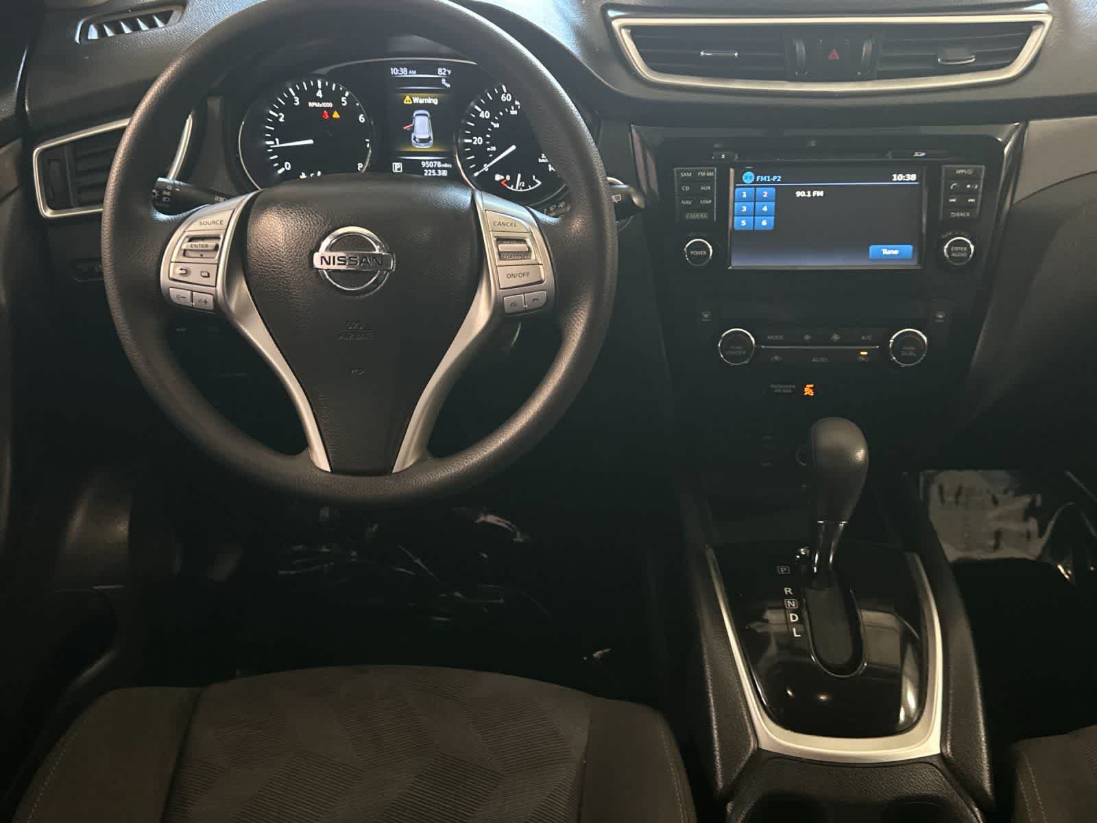 Thumbnail: 2015 Nissan Rogue - 14