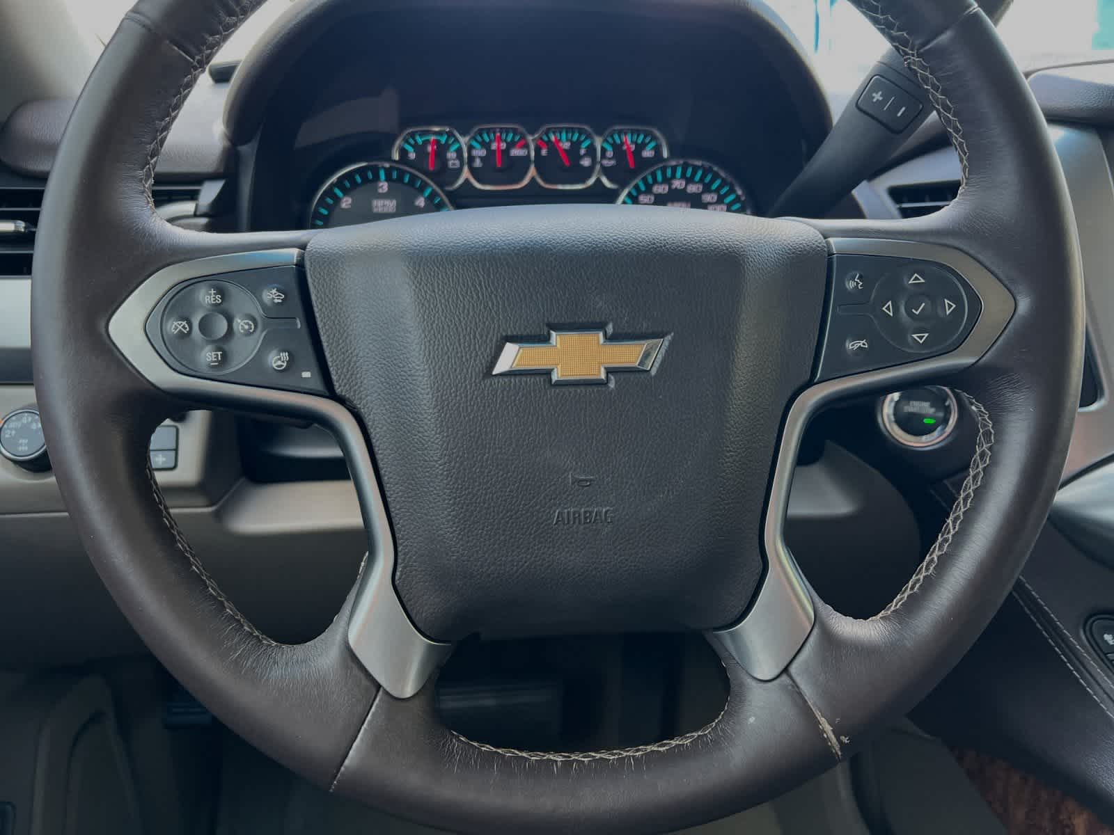 2015 Chevrolet Tahoe LTZ 26