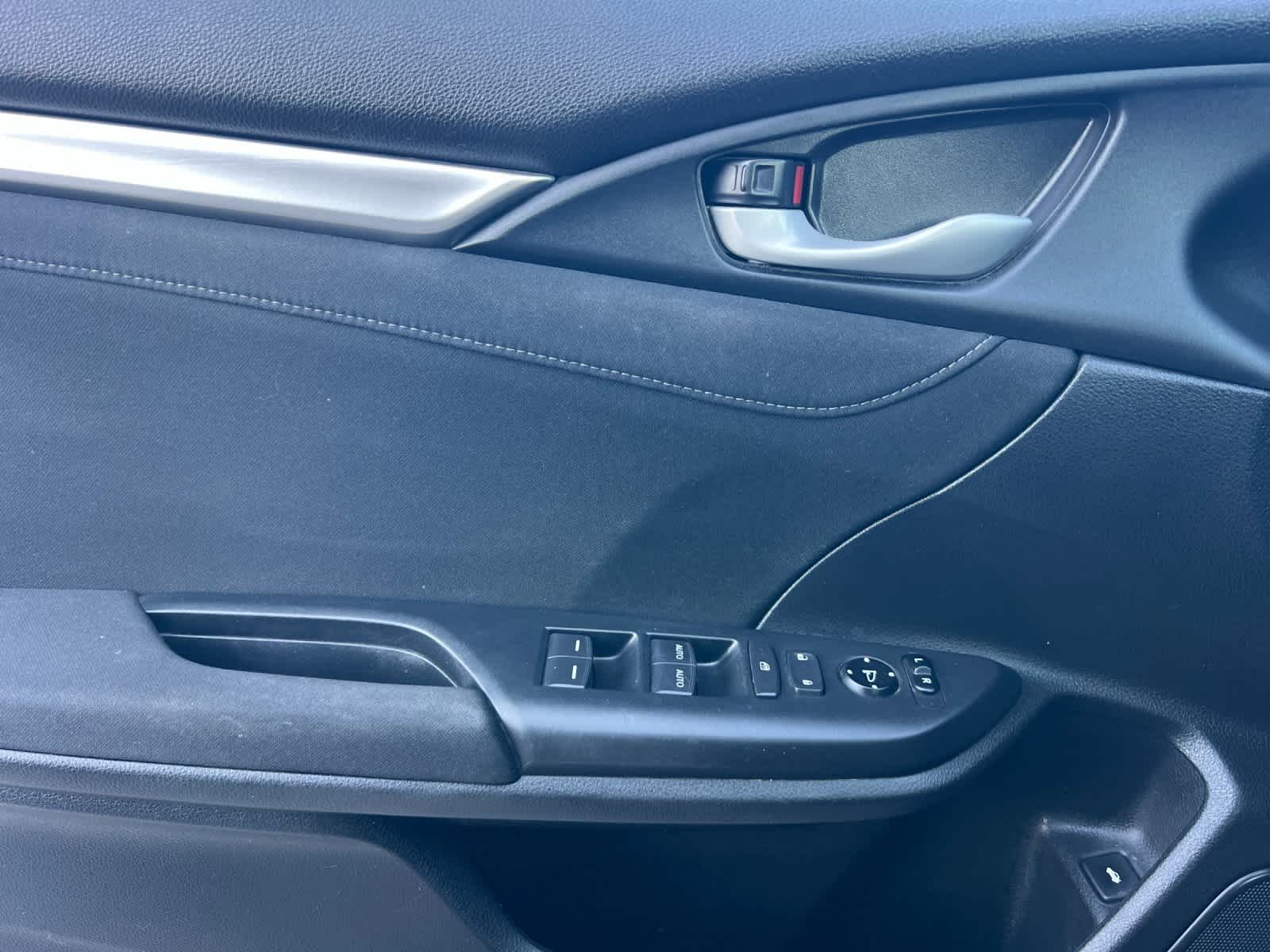 Thumbnail: 2018 Honda Civic - 12