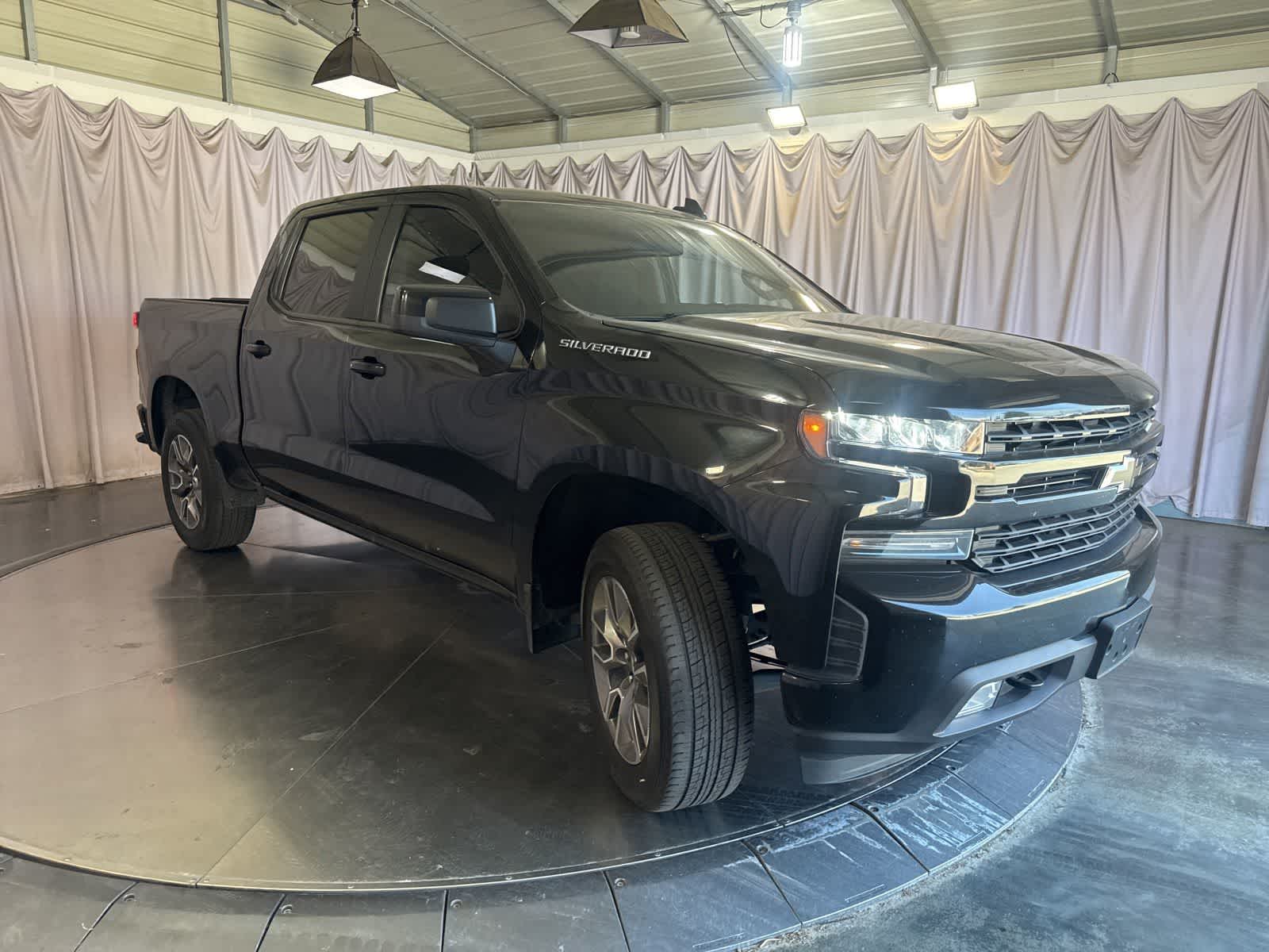Thumbnail: 2021 Chevrolet Silverado 1500 - 3
