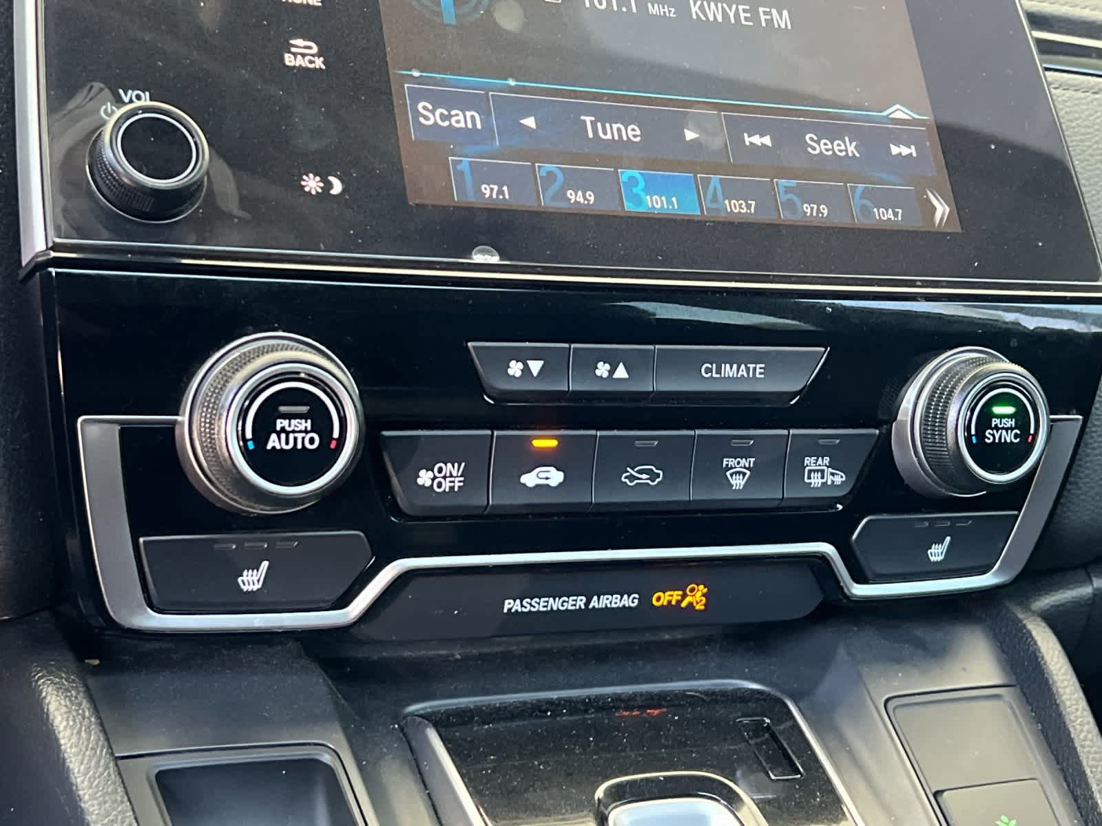 Thumbnail: 2019 Honda CR-V - 20