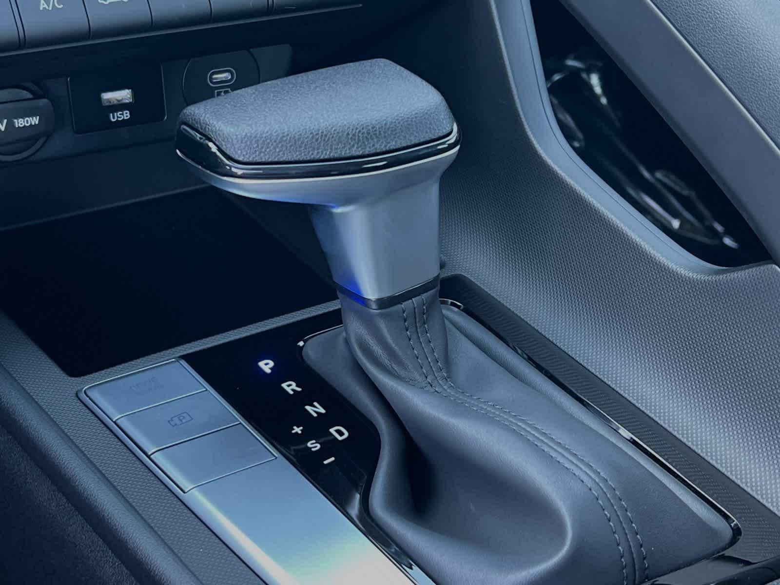 Thumbnail: 2025 Hyundai Elantra - 21