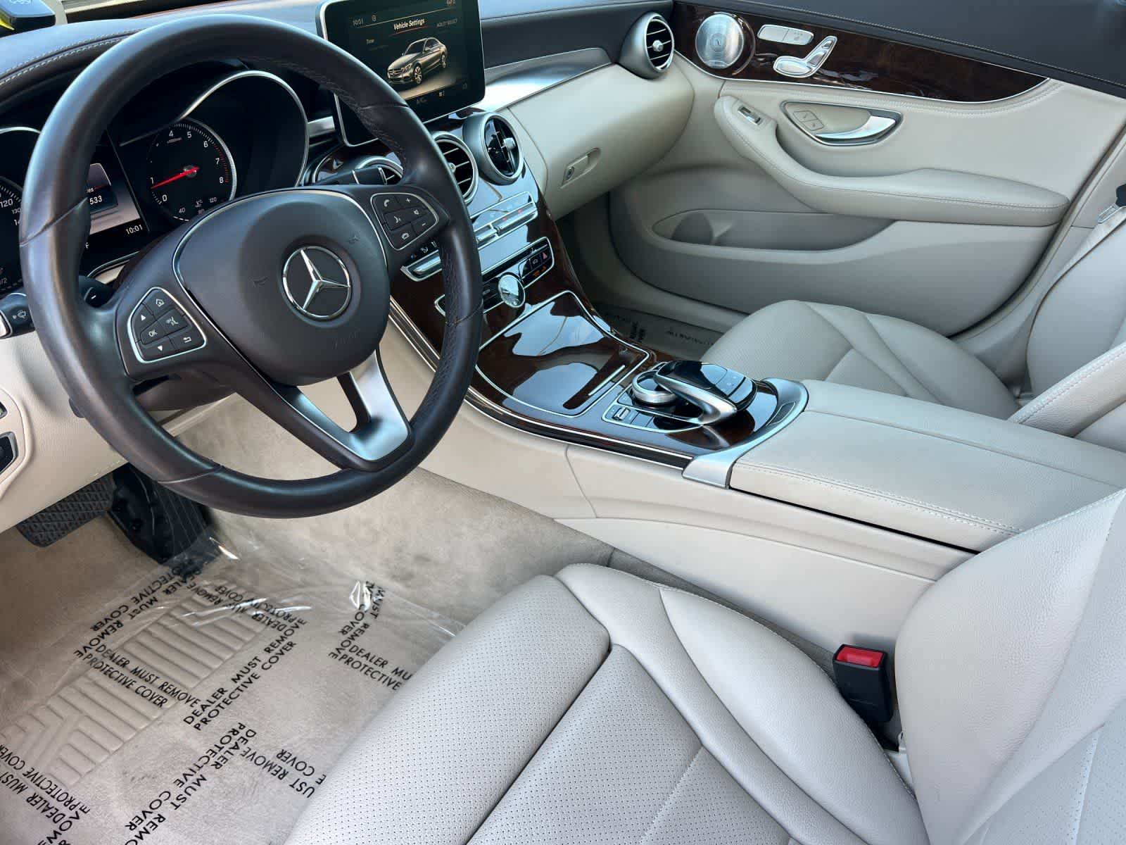 Thumbnail: 2015 Mercedes-Benz C-Class - 12