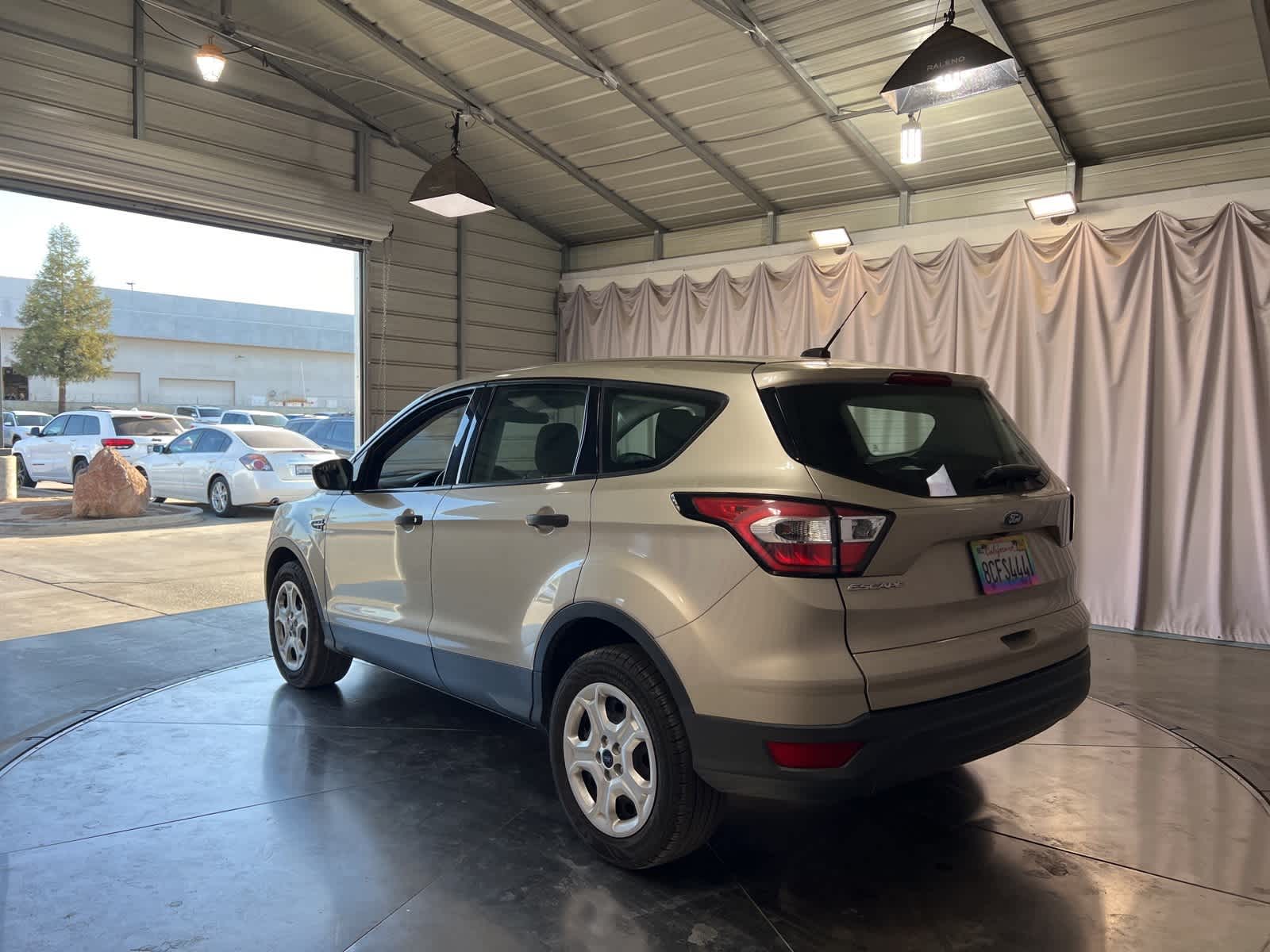 Thumbnail: 2018 Ford Escape - 5