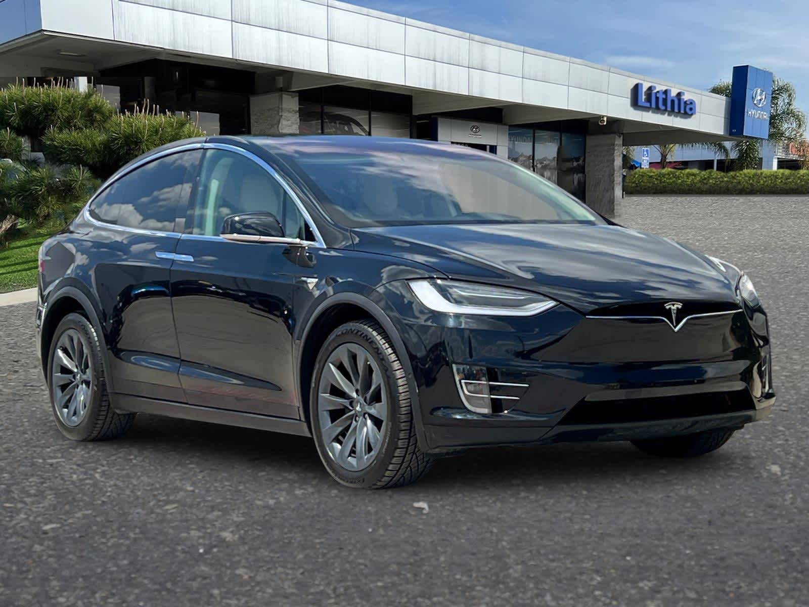 Thumbnail: 2017 Tesla Model X - 9