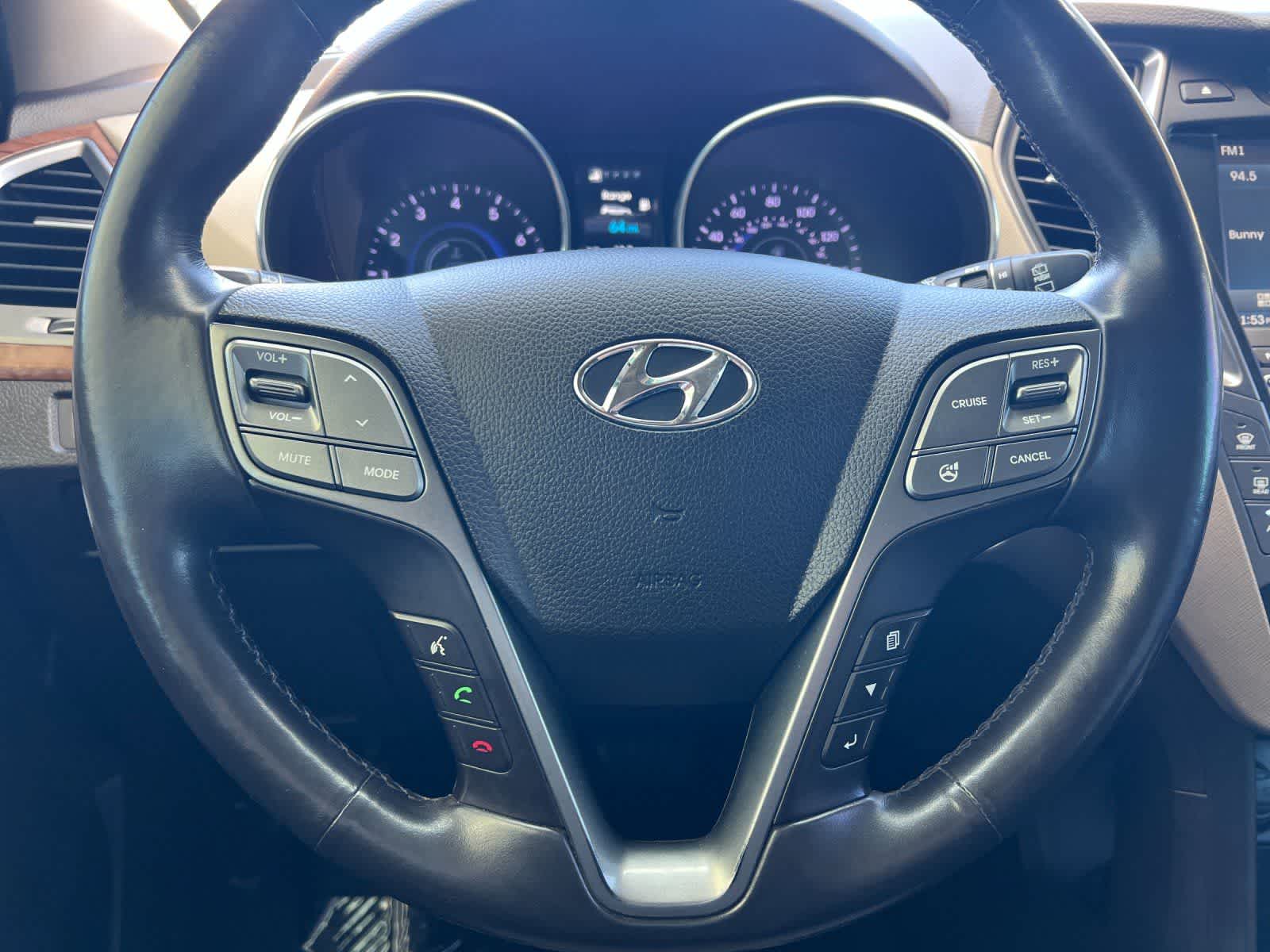 Thumbnail: 2015 Hyundai Santa Fe - 26