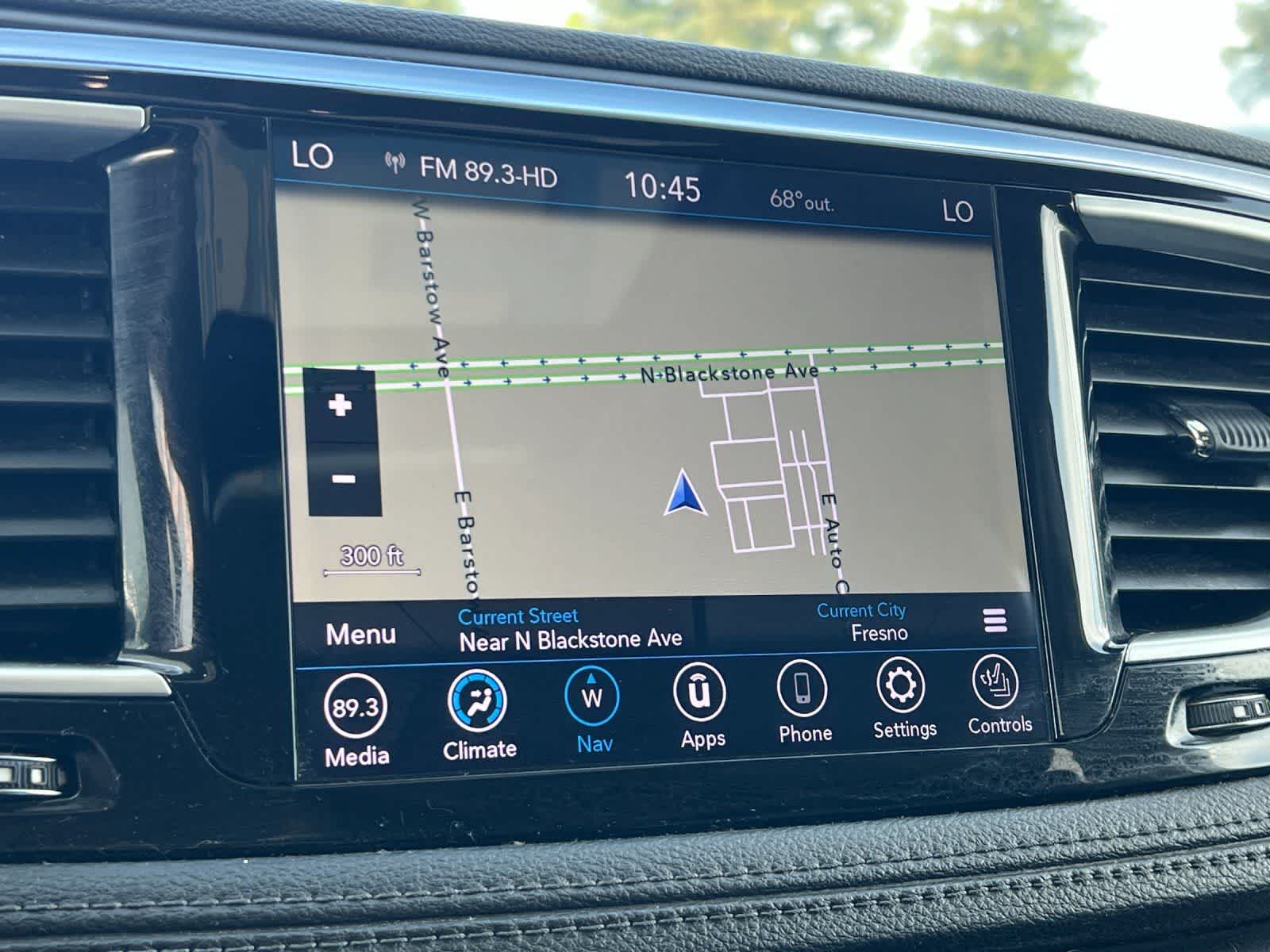 Thumbnail: 2020 Chrysler Pacifica - 20