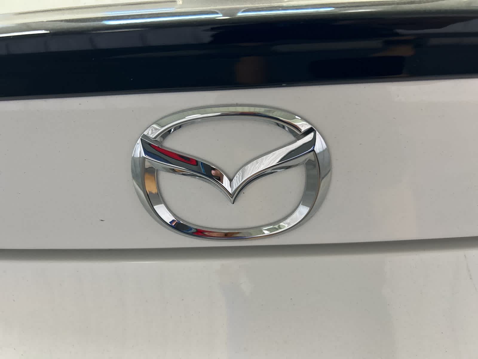 Thumbnail: 2020 Mazda MX-5 Miata - 11