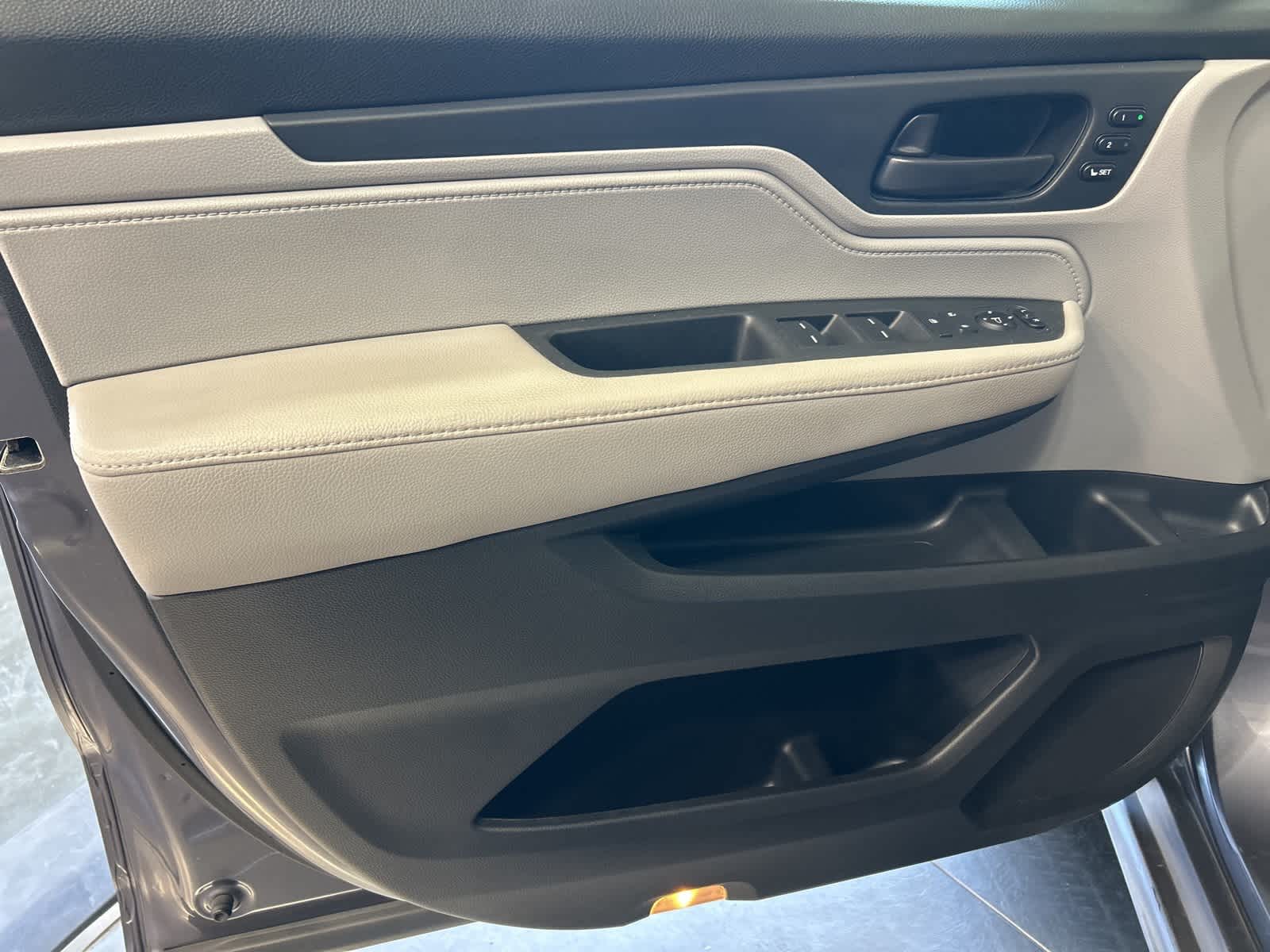 Thumbnail: 2019 Honda Odyssey - 21