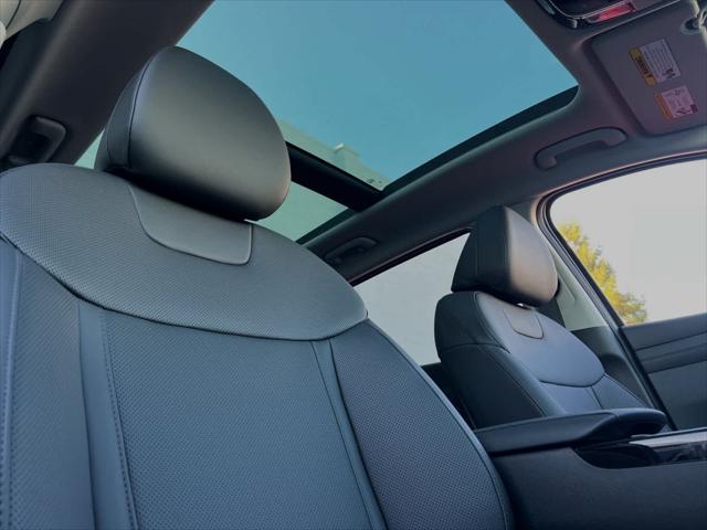 Thumbnail: 2025 Hyundai Tucson - 17