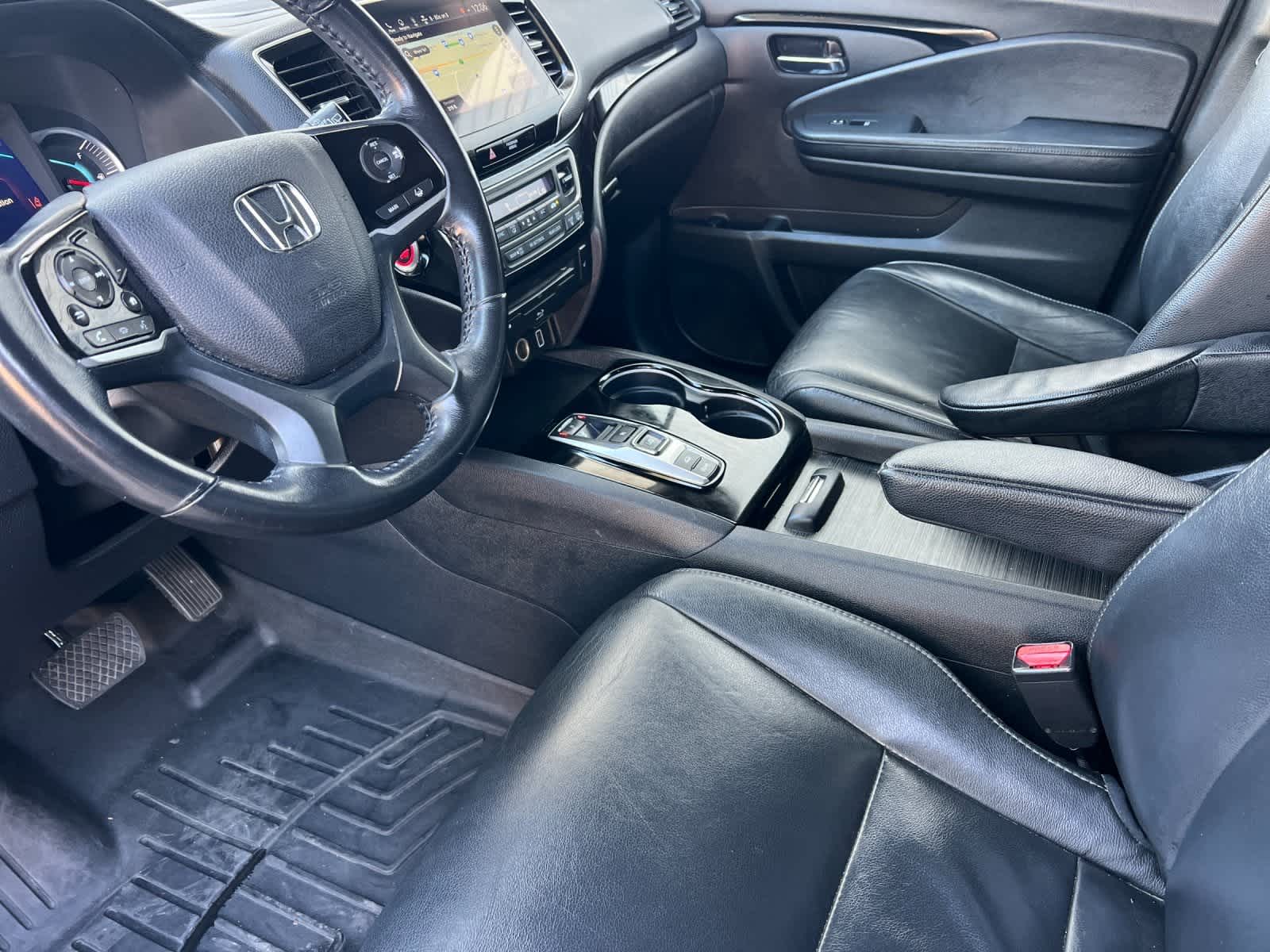 Thumbnail: 2019 Honda Pilot - 12