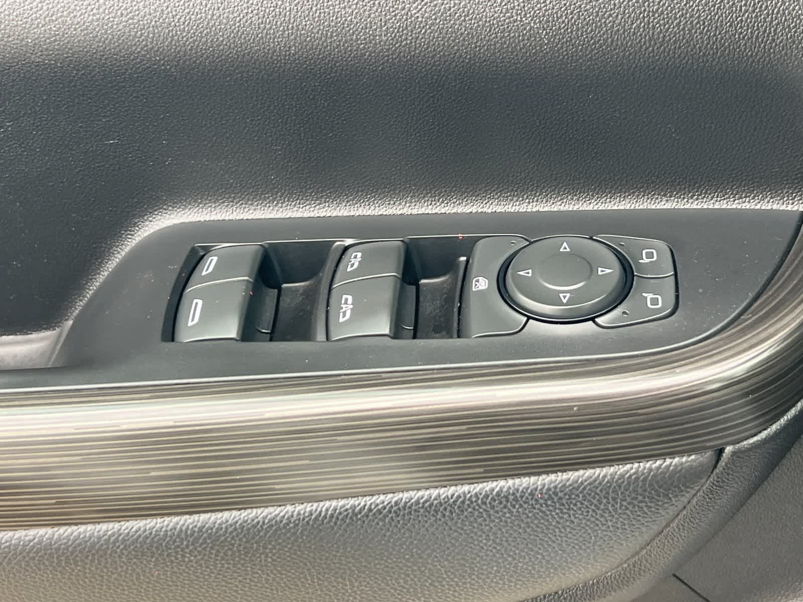 Thumbnail: 2023 GMC Acadia - 13