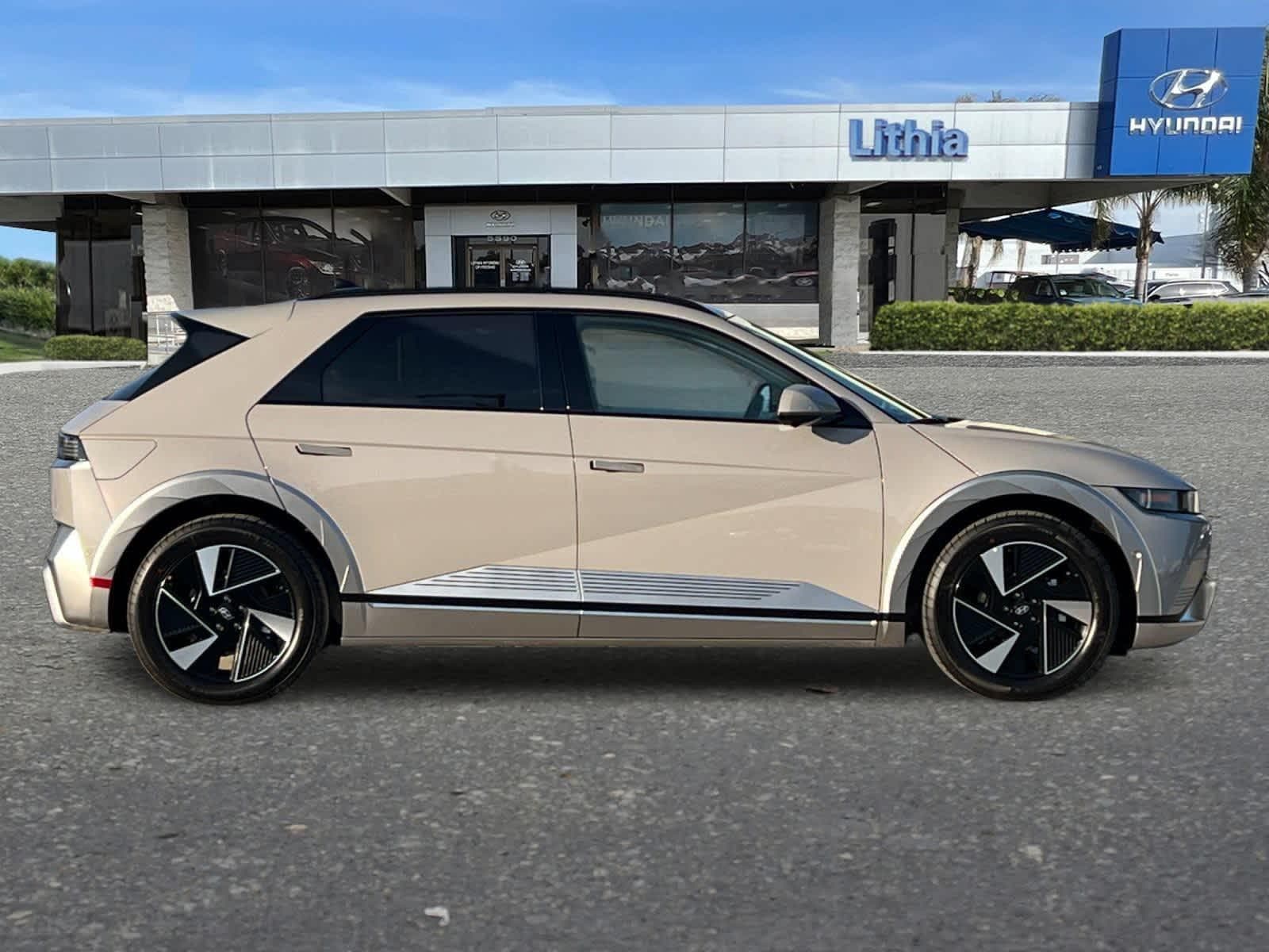 Thumbnail: 2026 Hyundai Ioniq 5 - 8