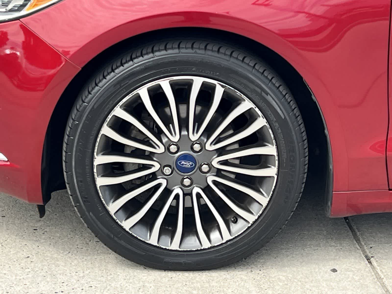 Thumbnail: 2017 Ford Fusion - 27