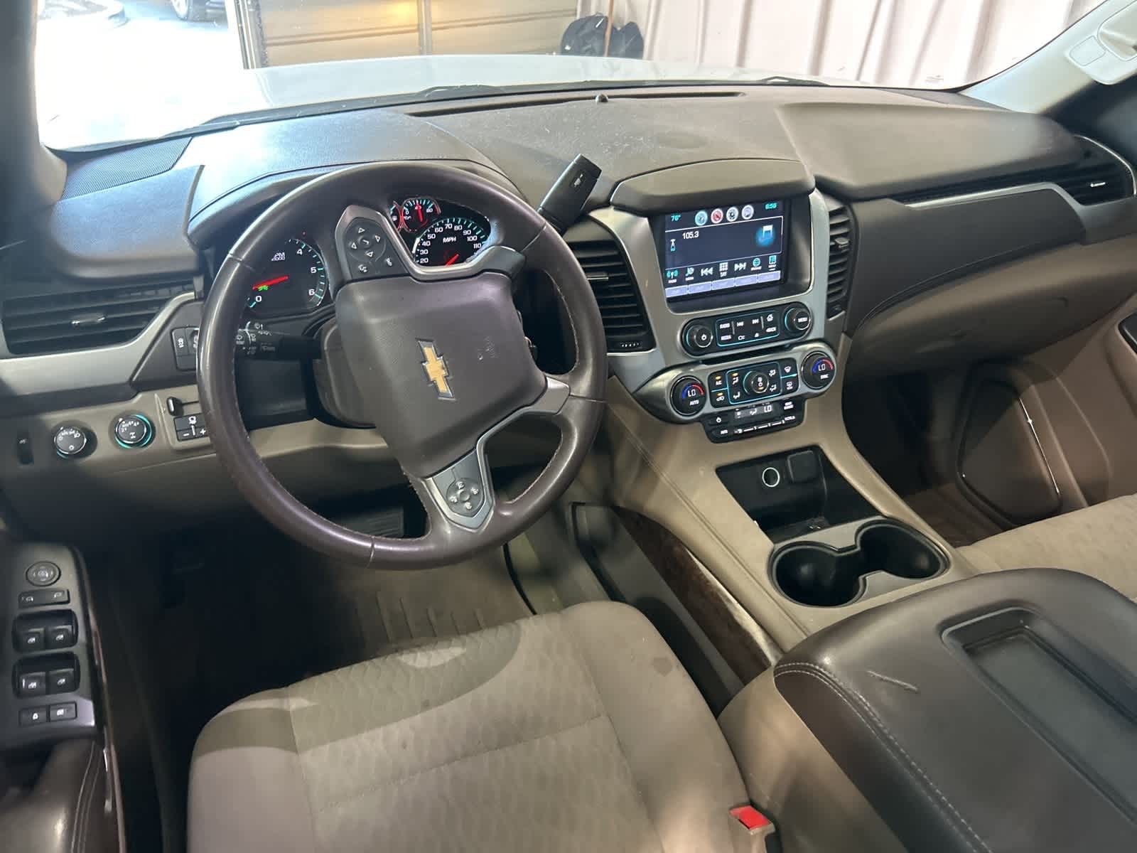 Thumbnail: 2017 Chevrolet Tahoe - 21