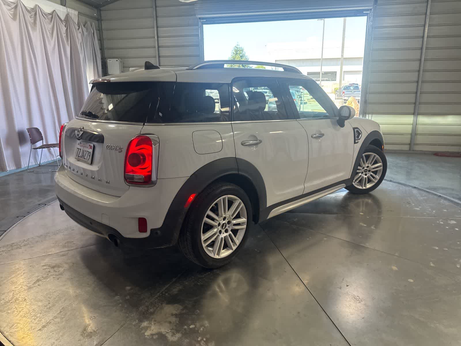 Thumbnail: 2017 MINI Cooper Countryman - 5