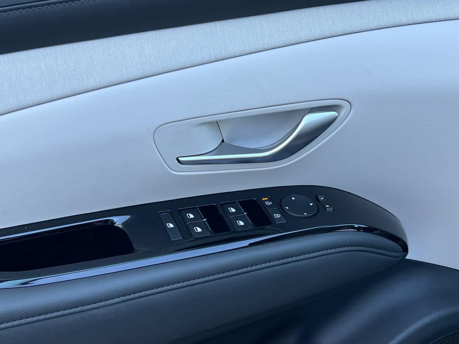 Thumbnail: 2025 Hyundai Tucson - 12