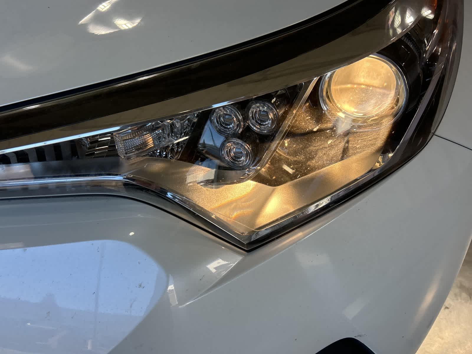 Thumbnail: 2019 Toyota C-HR - 2
