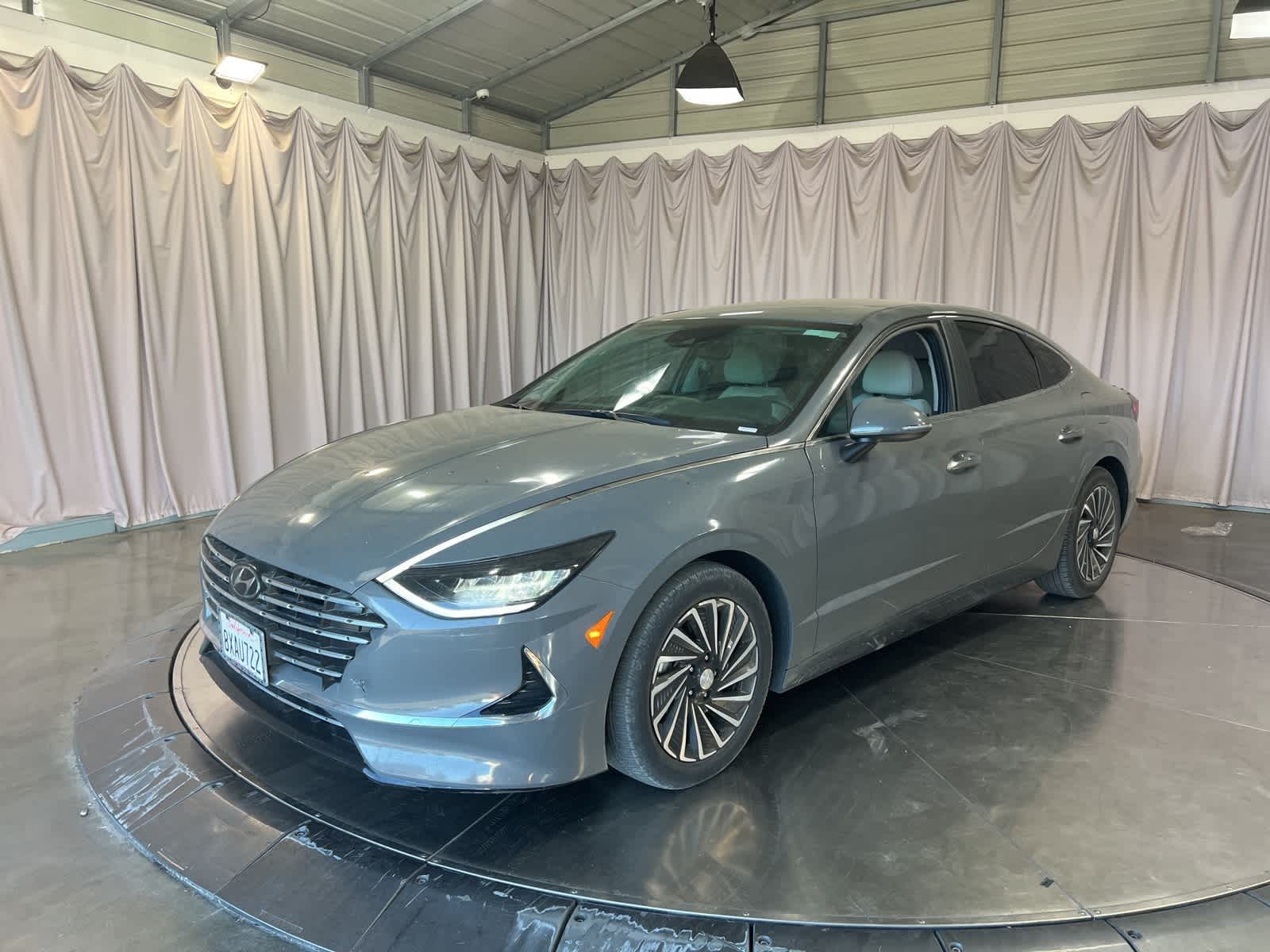 Thumbnail: 2021 Hyundai Sonata - 3