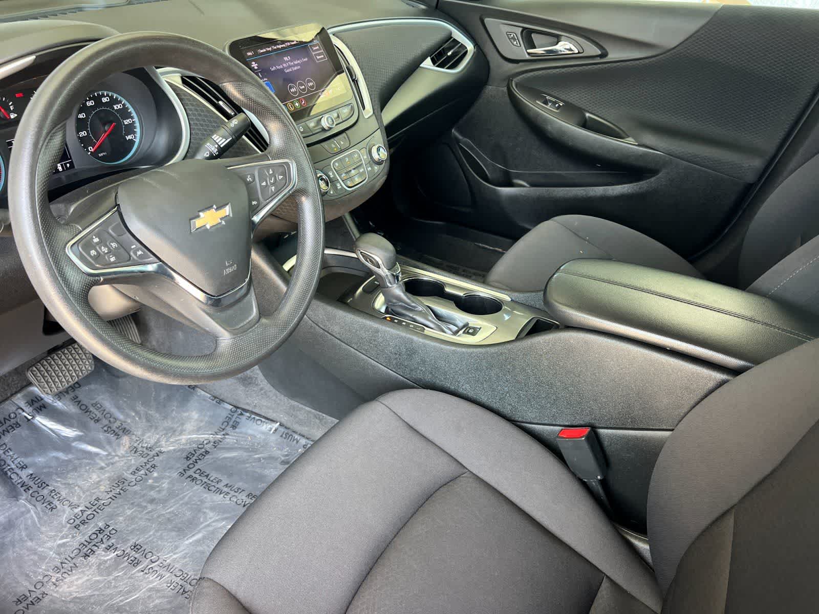 Thumbnail: 2023 Chevrolet Malibu - 12