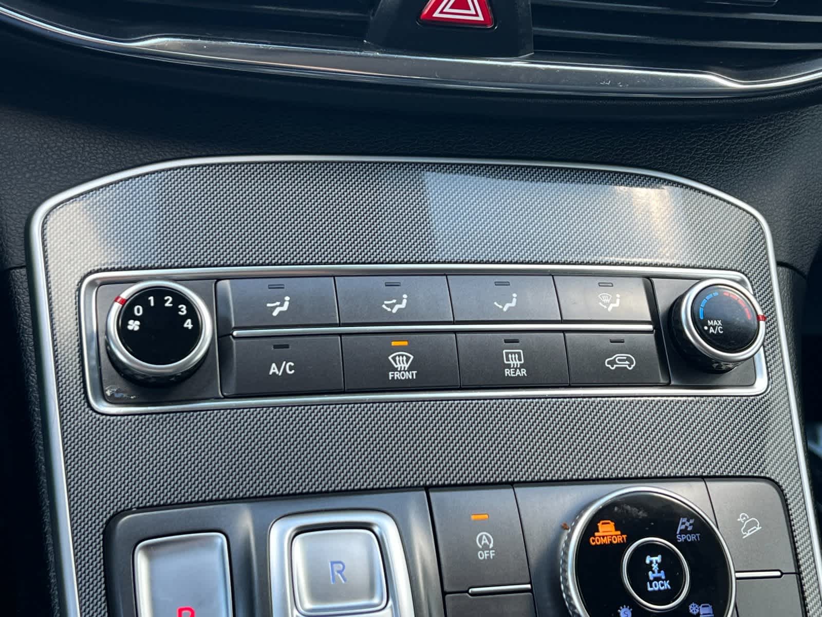 Thumbnail: 2022 Hyundai Santa Fe - 21