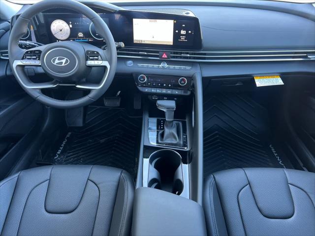 Thumbnail: 2025 Hyundai Elantra - 4