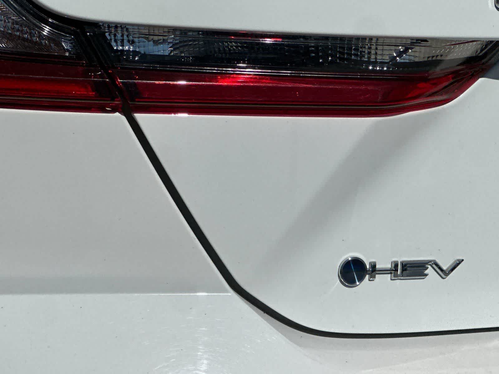 Thumbnail: 2025 Toyota Camry - 25