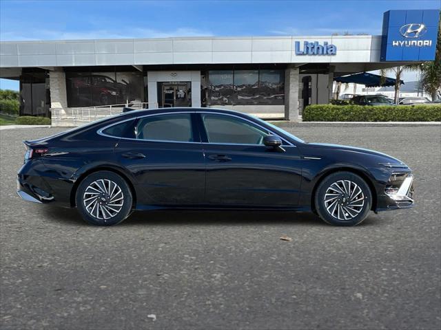 Thumbnail: 2025 Hyundai Sonata - 9