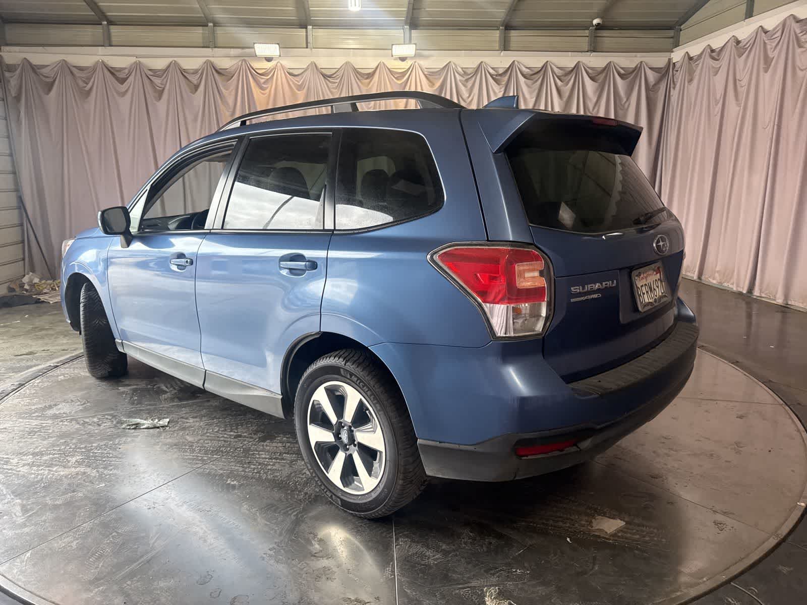 2018 Subaru Forester 2.5i Premium photo 6