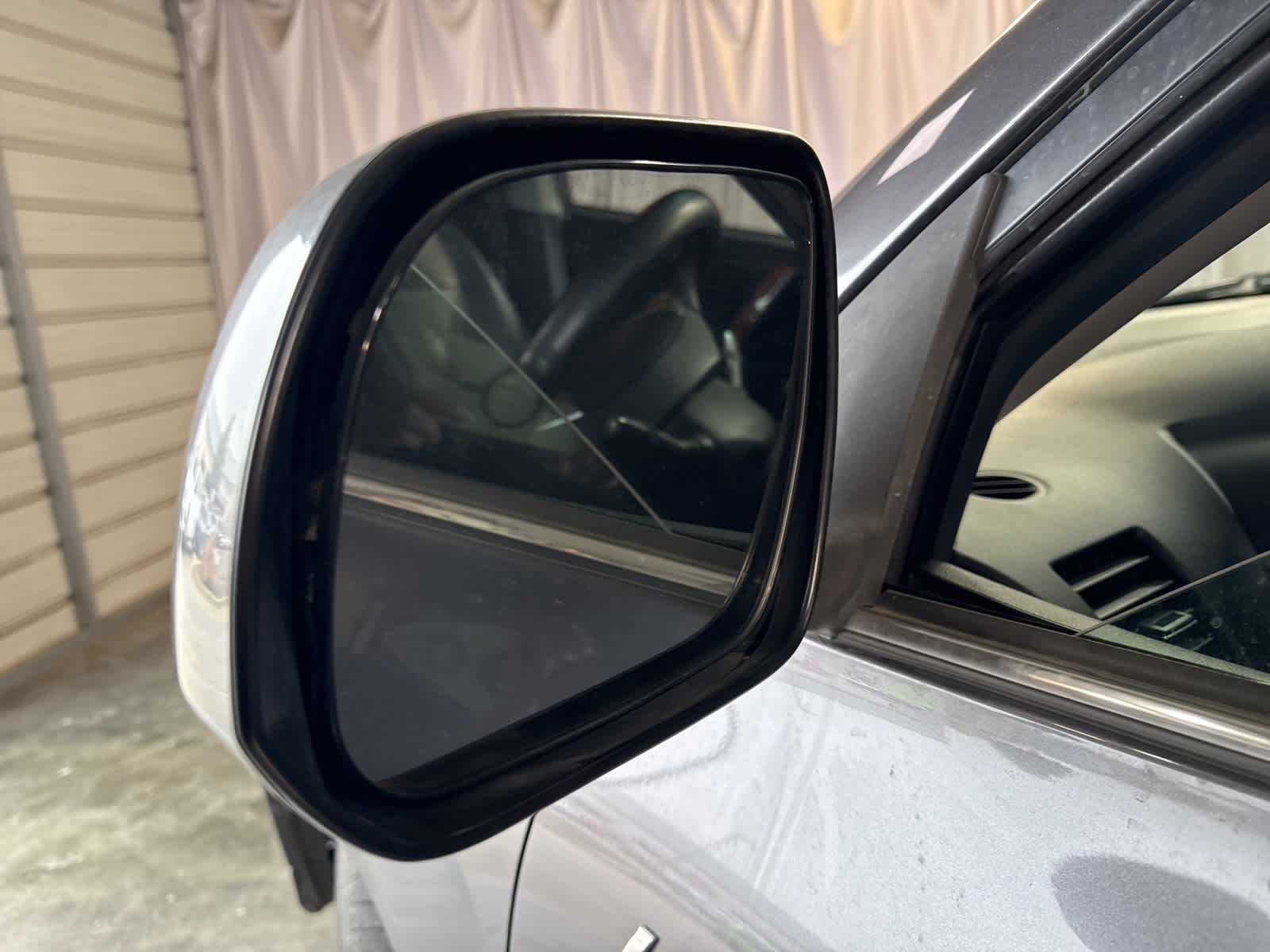 Thumbnail: 2013 Toyota Highlander - 17