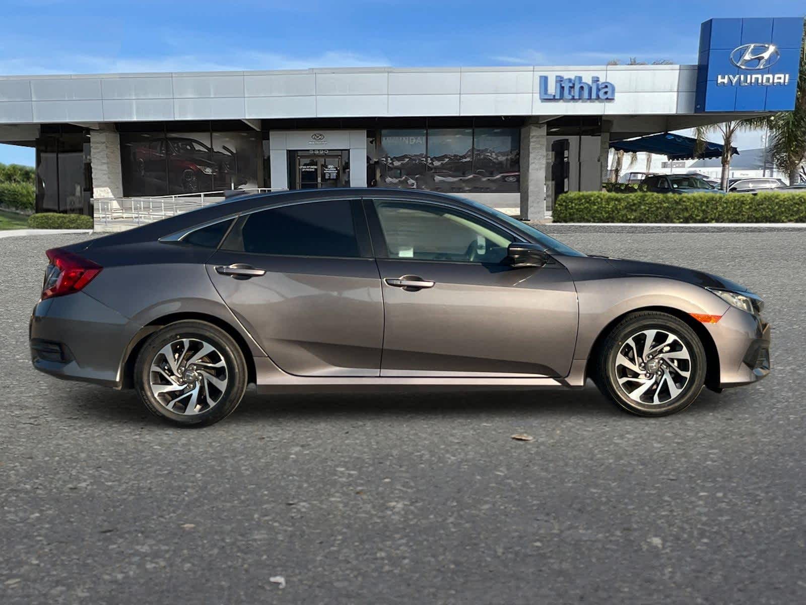 Thumbnail: 2018 Honda Civic - 8