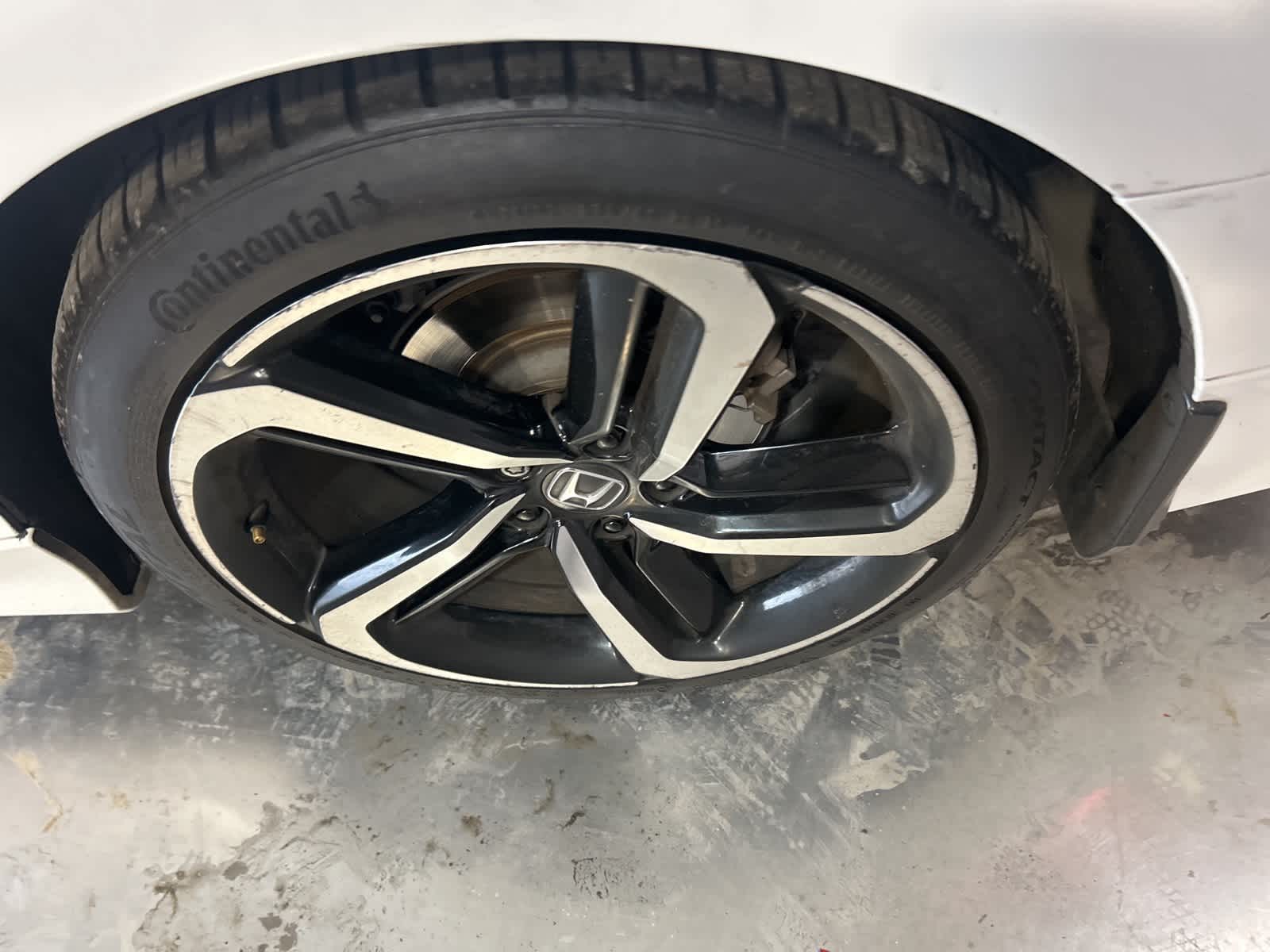 Thumbnail: 2018 Honda Accord - 15